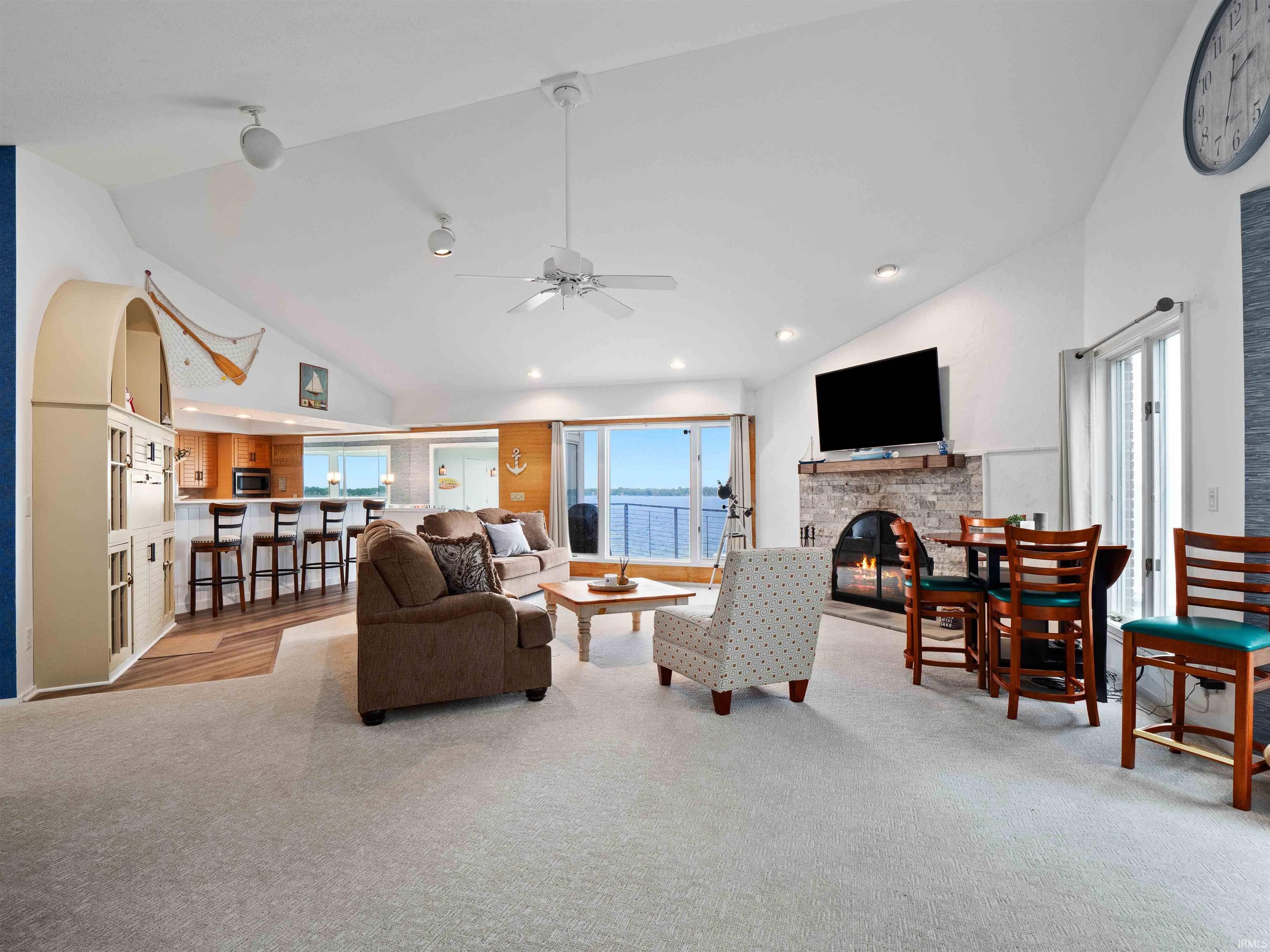 Photo 7 of 10660 N Southshore Drive