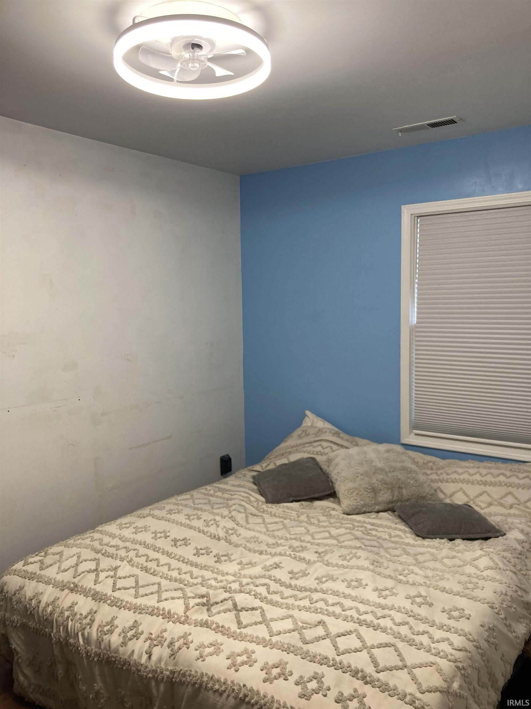 Photo 17 of 711 Sandalwood Drive