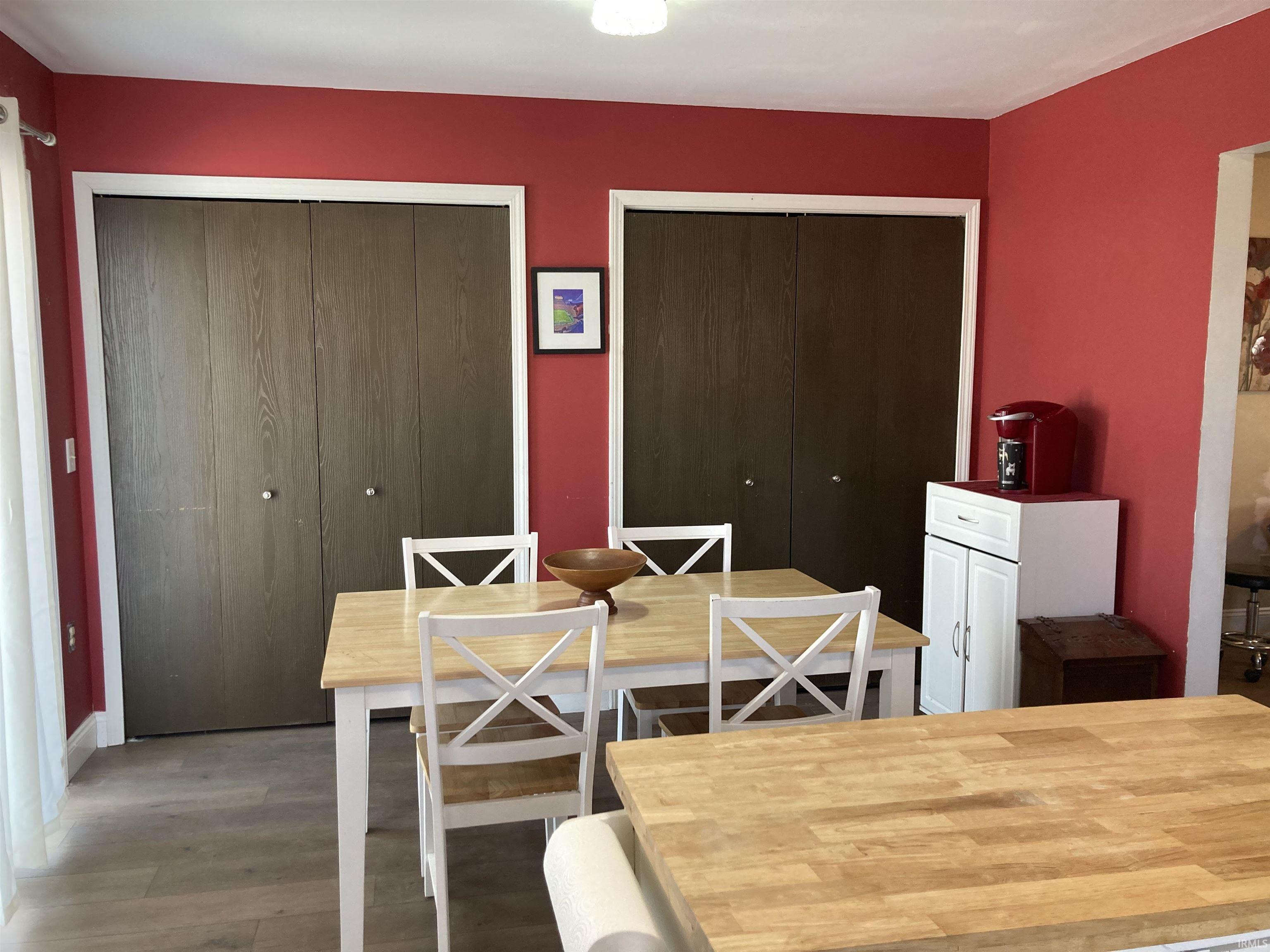 Photo 8 of 711 Sandalwood Drive