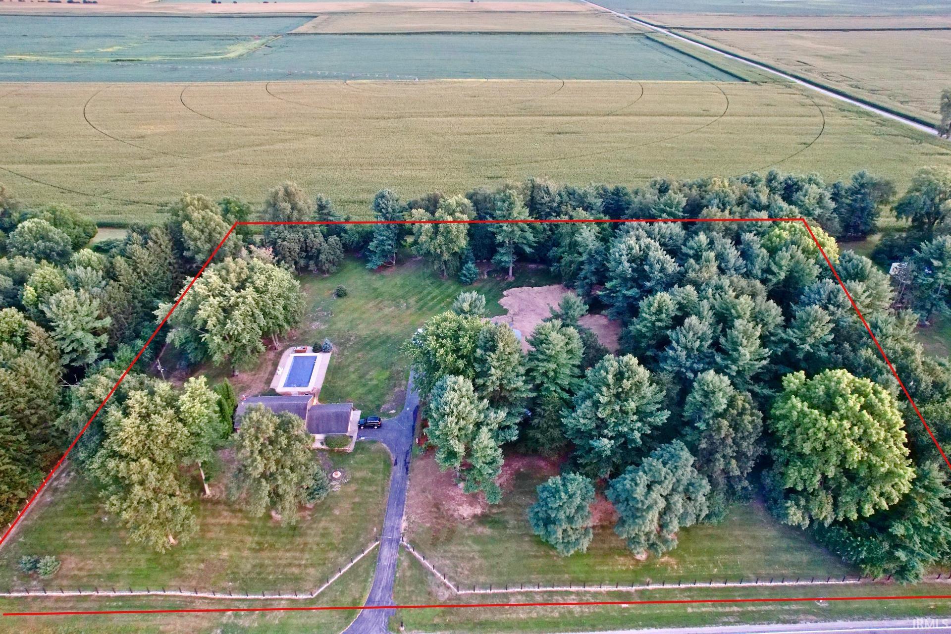 Homes for sale in Rochester, IN | 1821 W State Road 14, Rochester, IN 46975 | MLS# 202603232