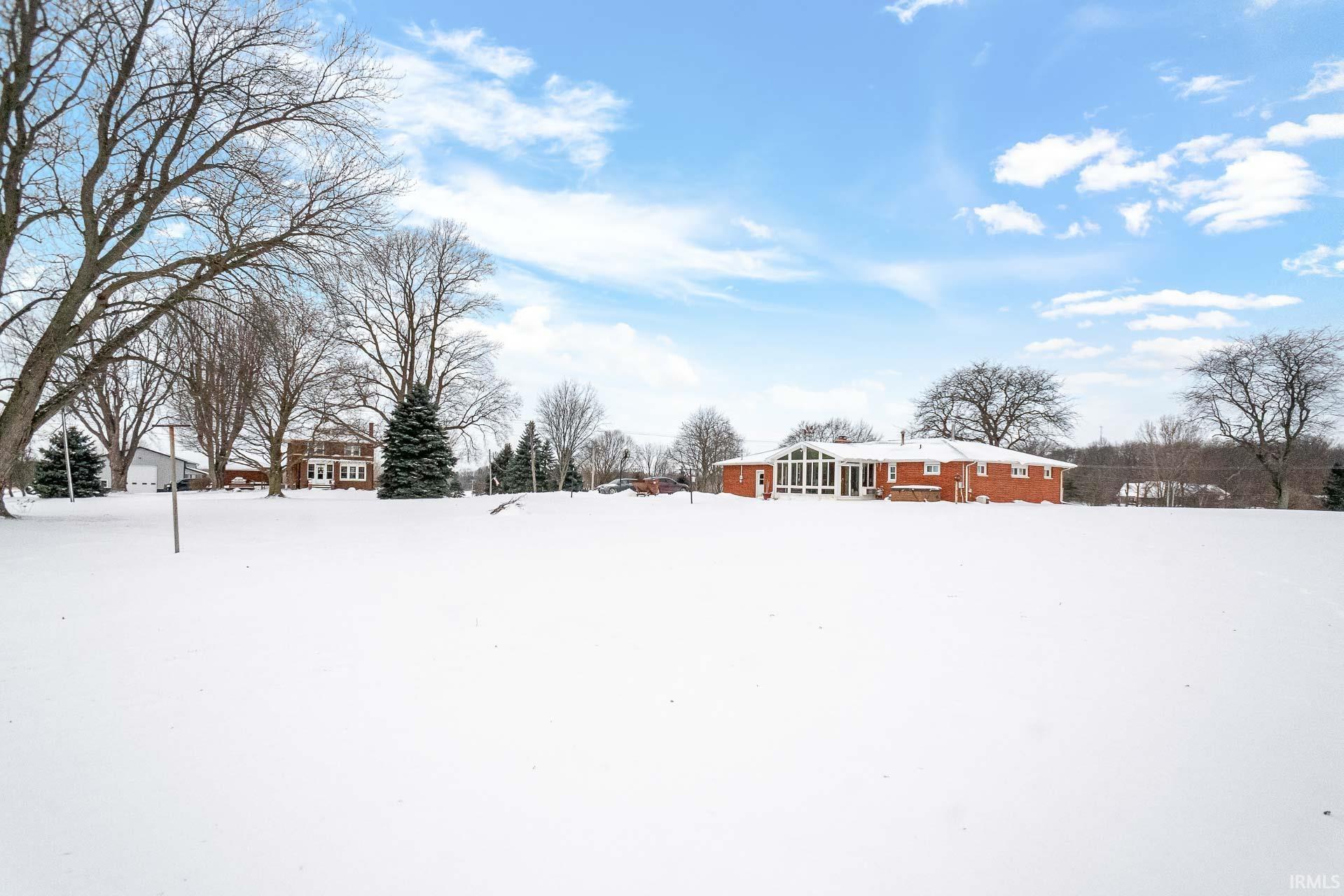 Homes for sale in Mishawaka, IN | 16724 Ireland Rd, Mishawaka, IN 46544 | MLS# 202603240