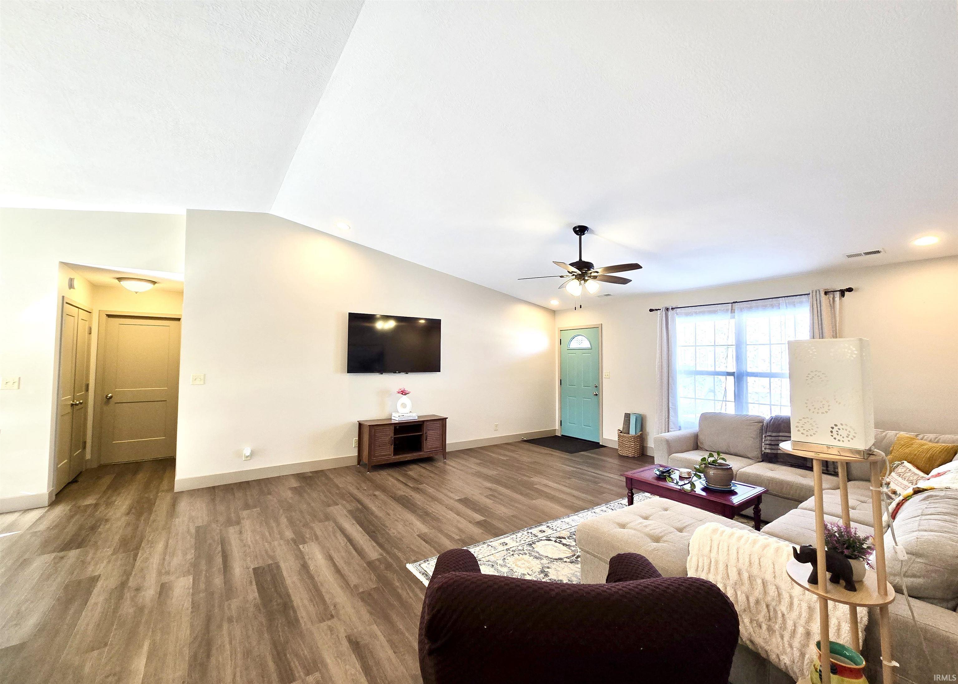 Homes for sale in Otterbein, IN | 110 E Oxford St, Otterbein, IN 47970 | MLS# 202603323