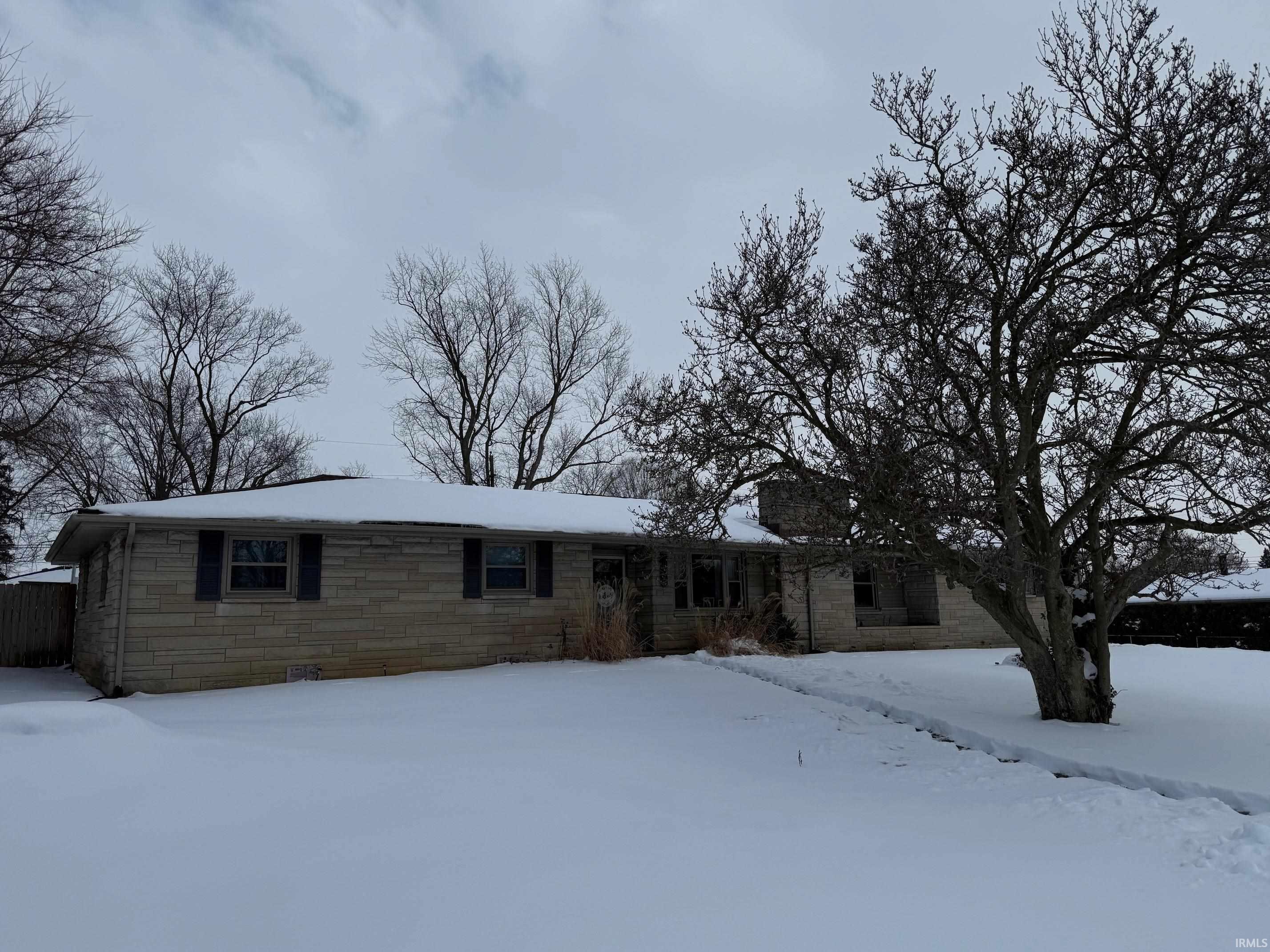 Homes for sale in Daleville, IN | 8000 S Hickory Ln, Daleville, IN 47334 | MLS# 202603394