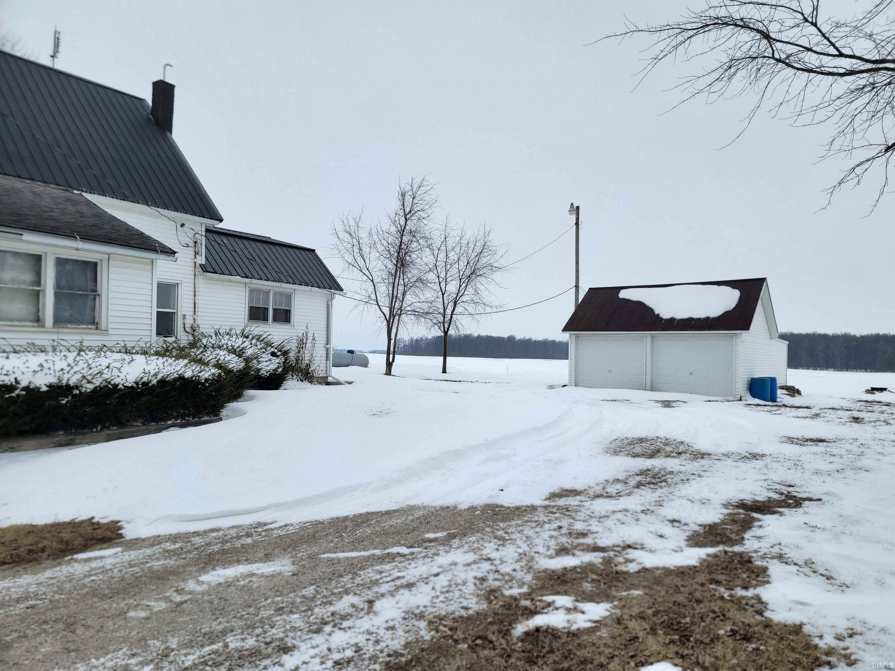 Homes for sale in Portland, IN | 8720 E 50 N, Portland, IN 47371 | MLS# 202603425