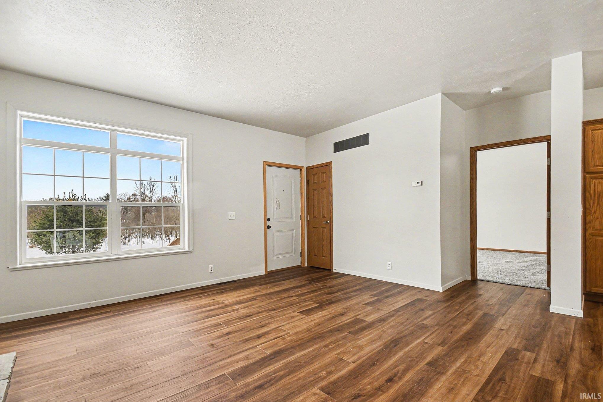 Photo 5 of 52104 Ash Road