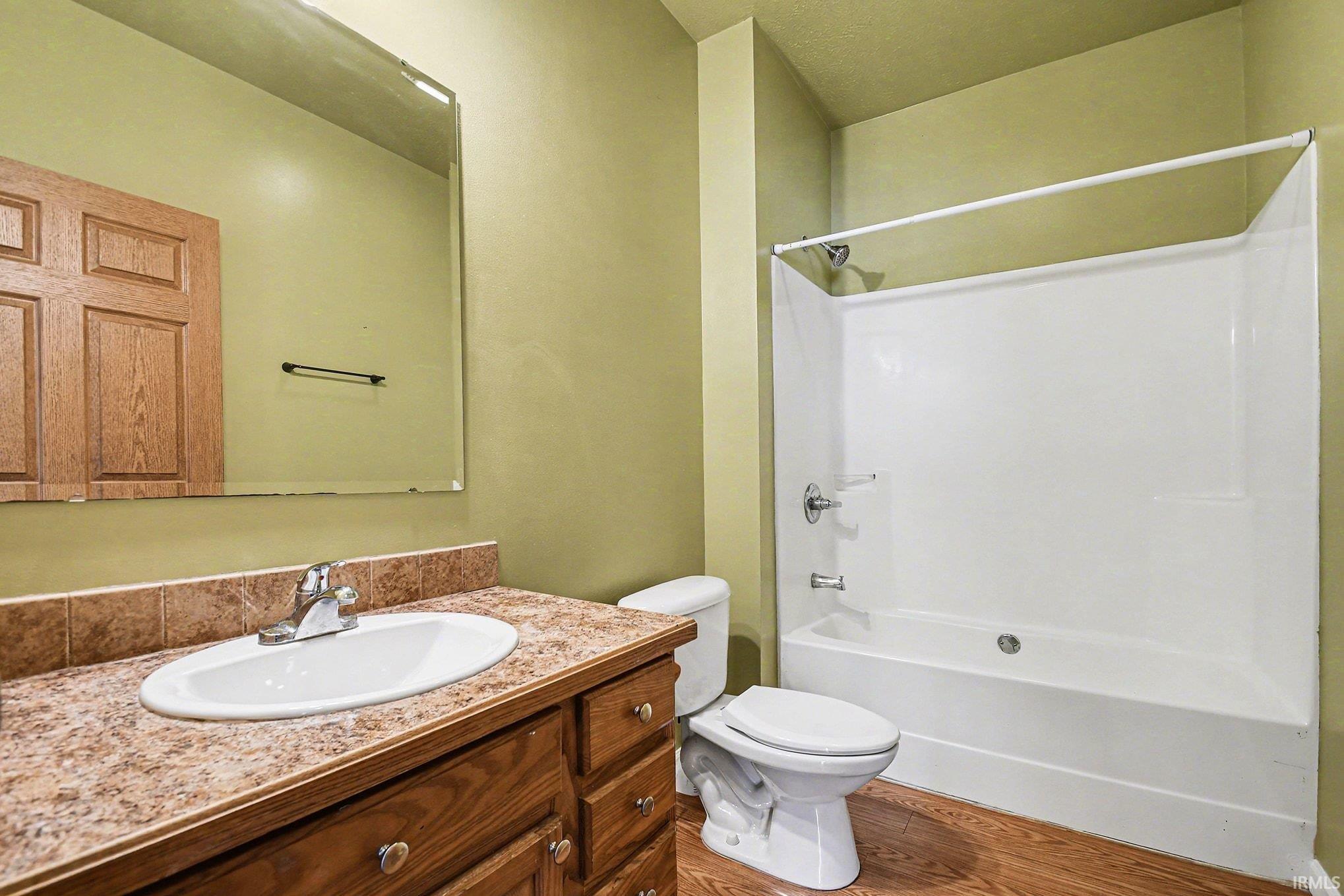 Photo 6 of 52104 Ash Road