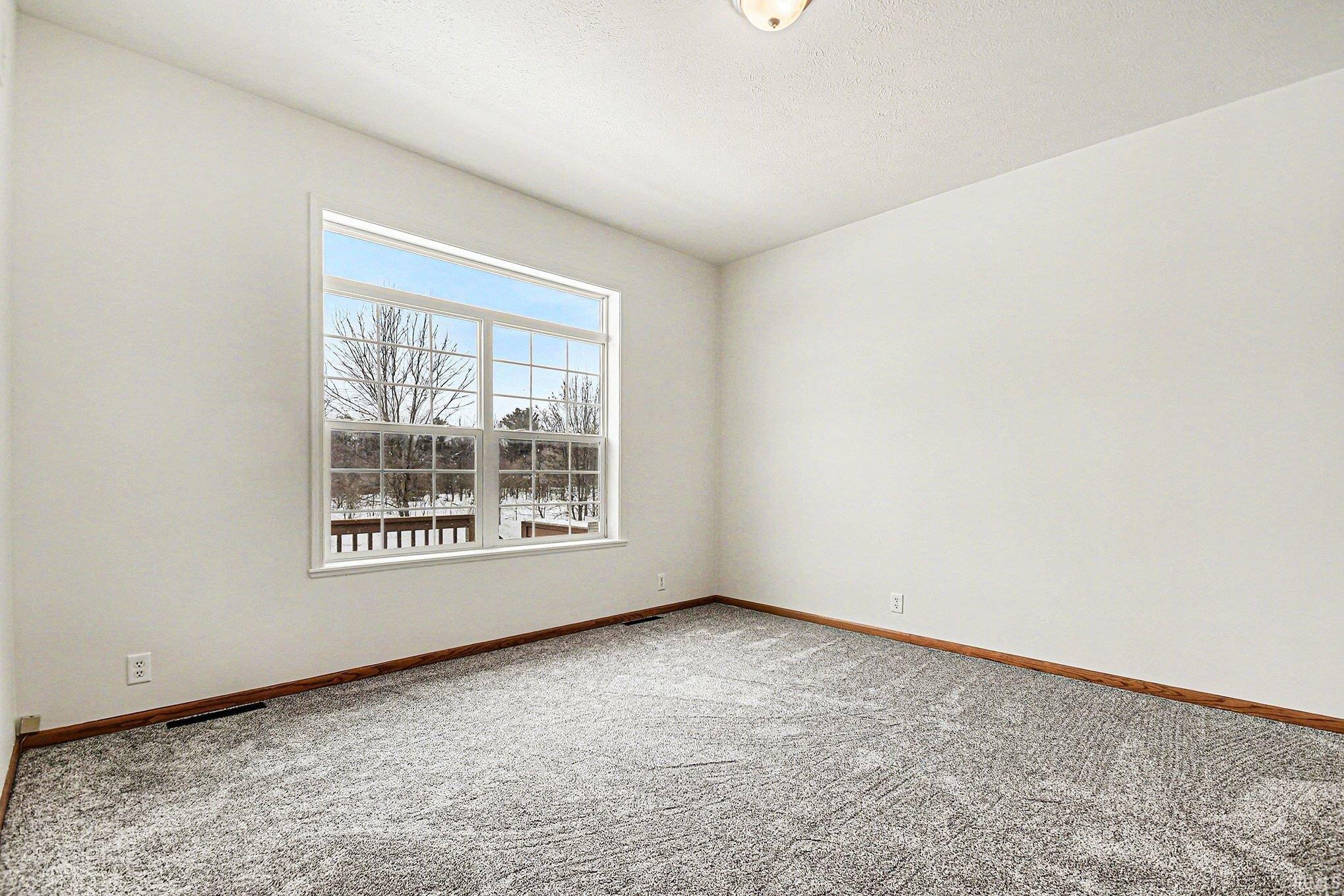 Photo 9 of 52104 Ash Road