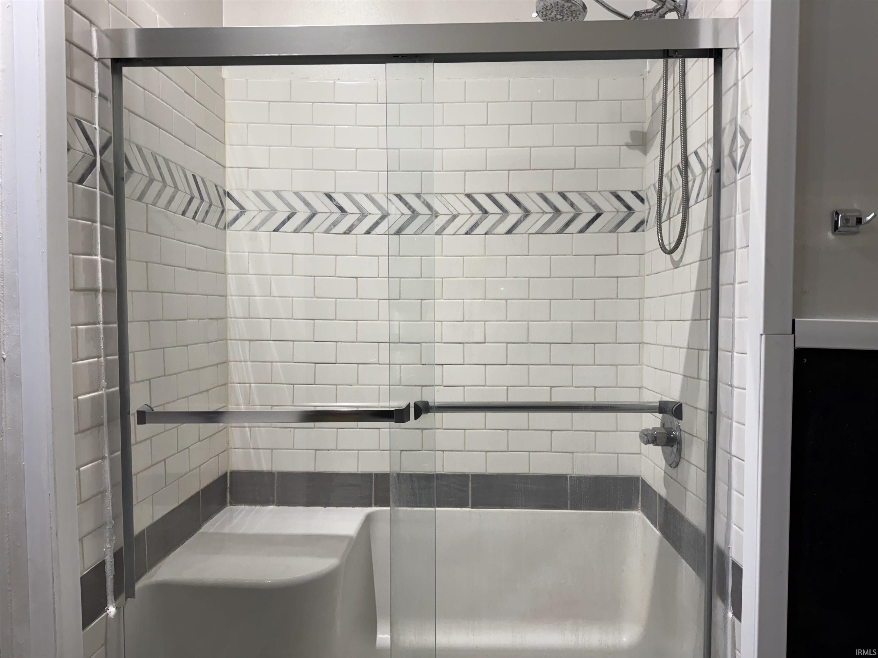 View of full bathroom