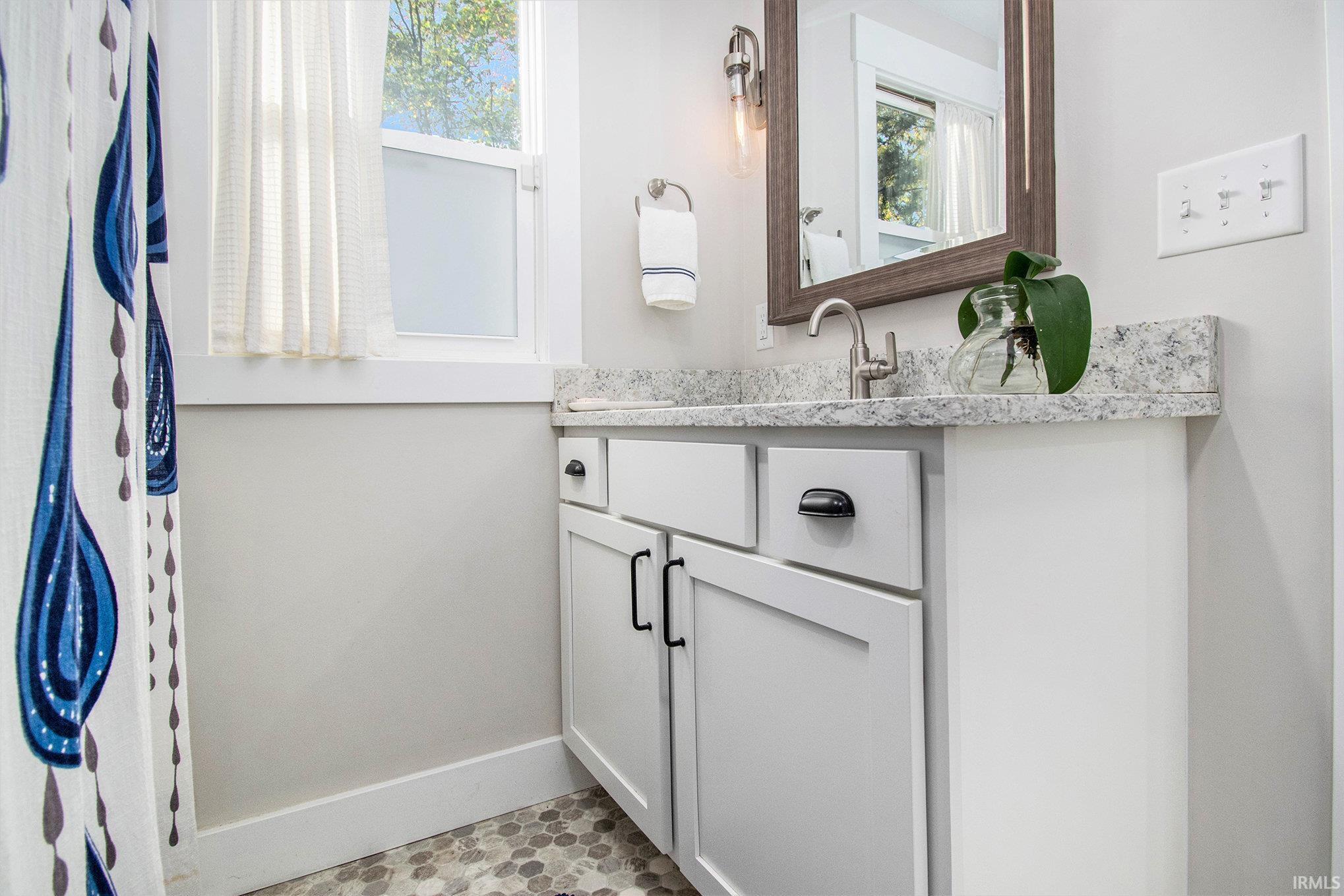 Photo 18 of 3424 E Bristol Street