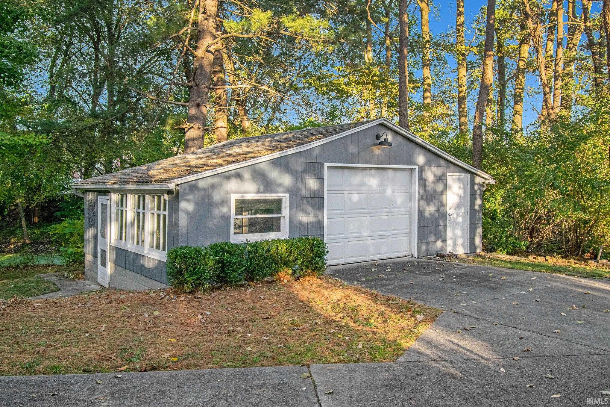 Photo 22 of 3424 E Bristol Street