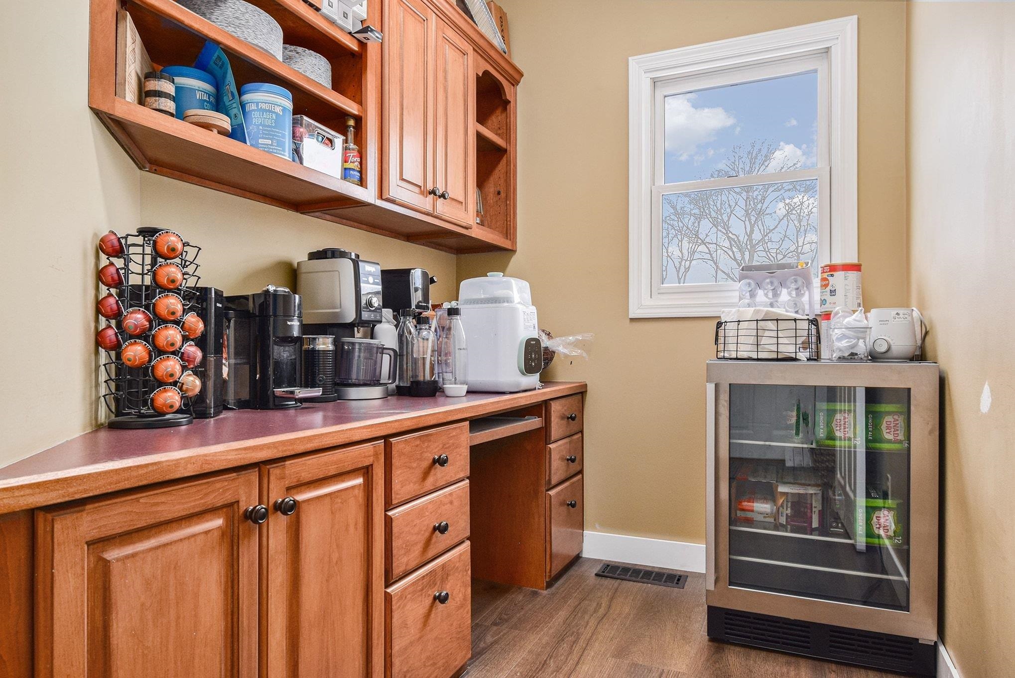 Photo 12 of 3621 Oak Ridge Drive