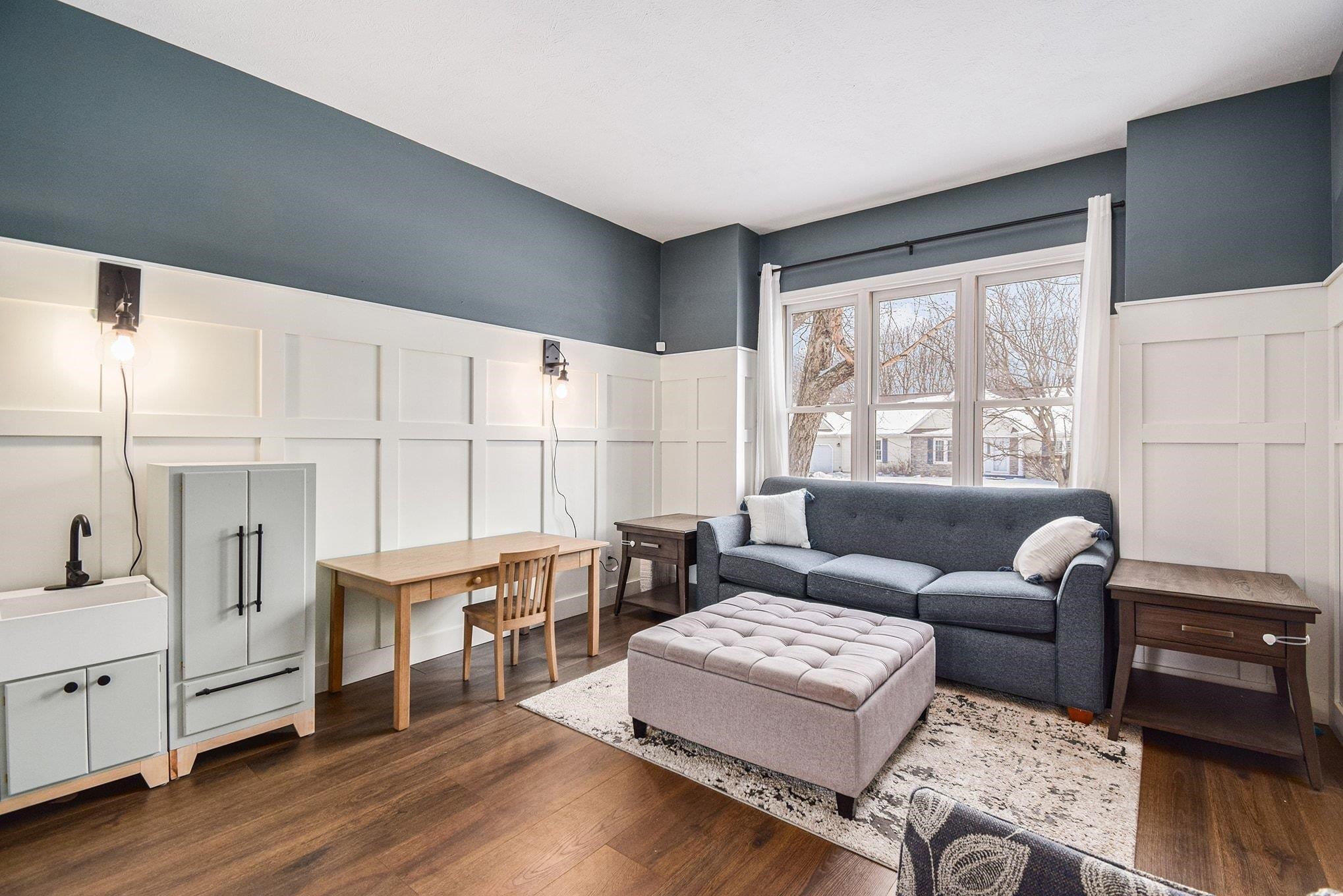 Photo 8 of 3621 Oak Ridge Drive