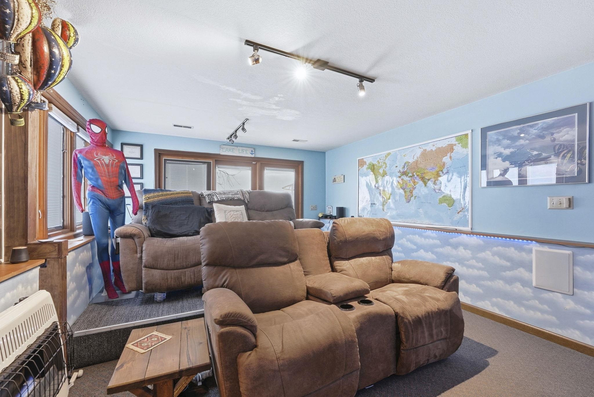 Photo 24 of 610 N Albert Eckert Drive