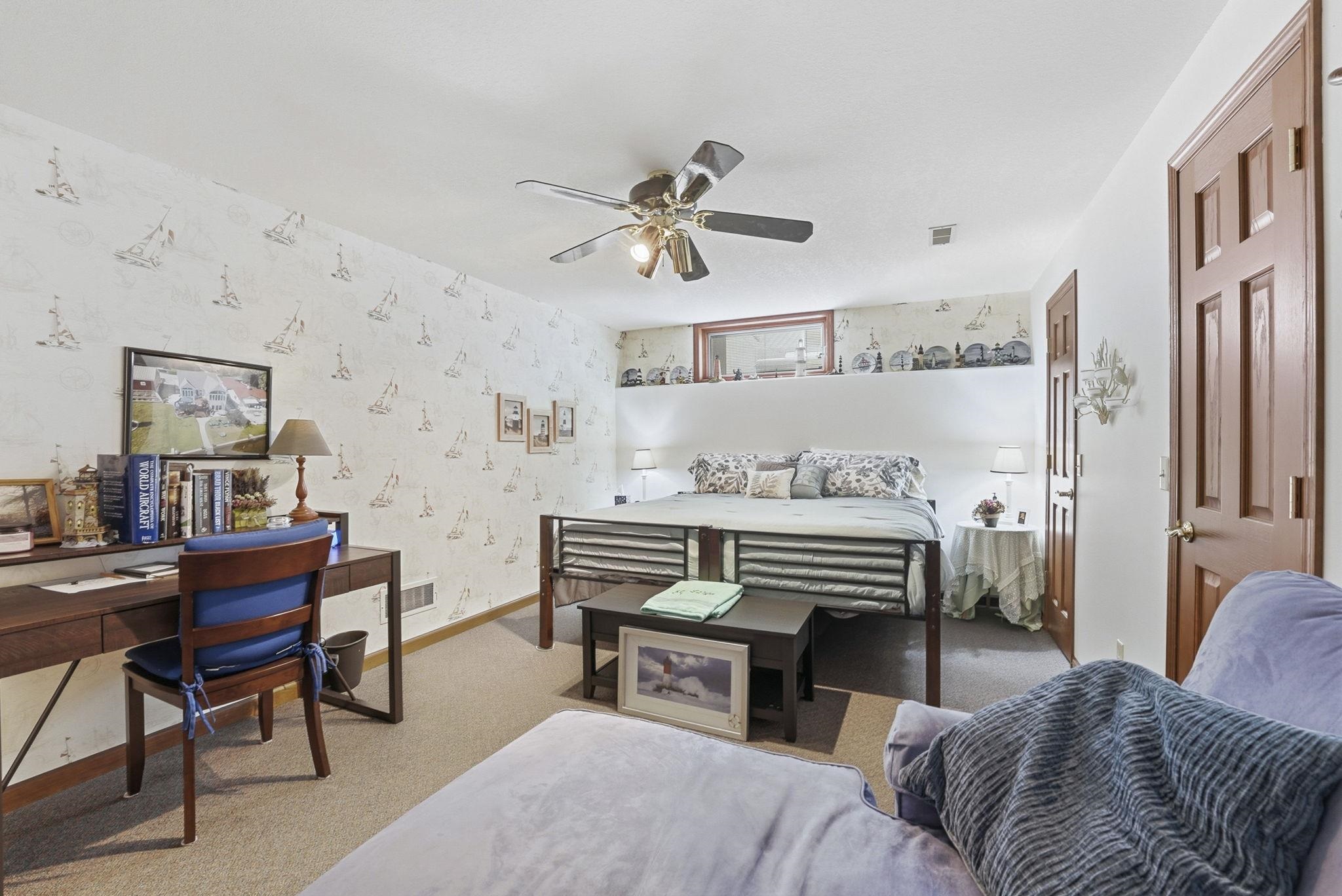 Photo 28 of 610 N Albert Eckert Drive