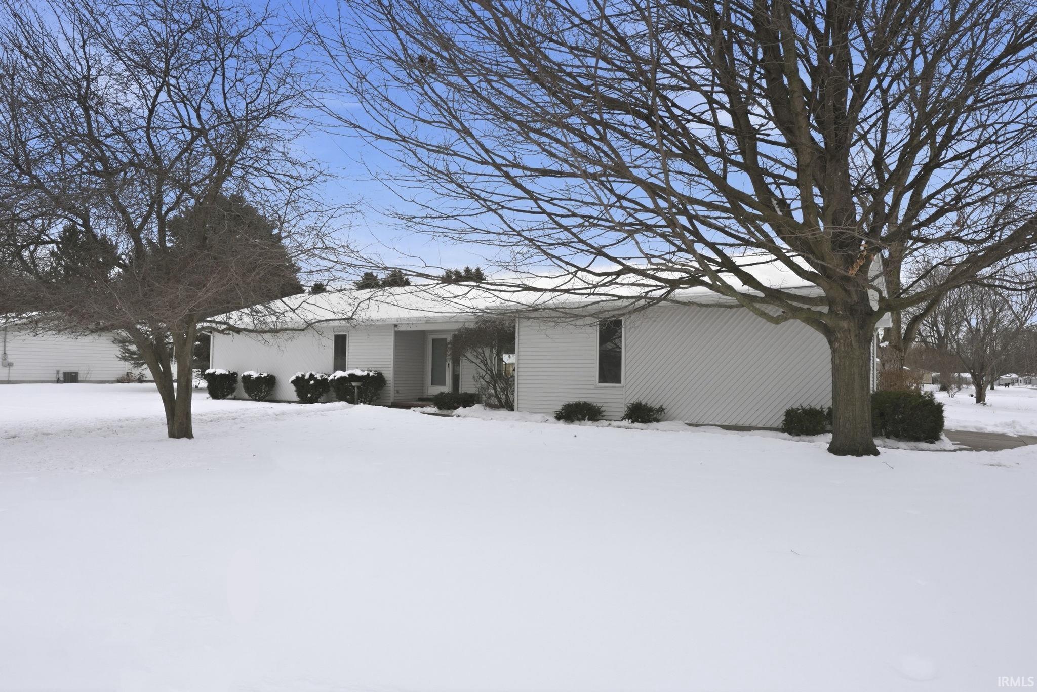 Photo 1 of 2105 Oakwood Drive