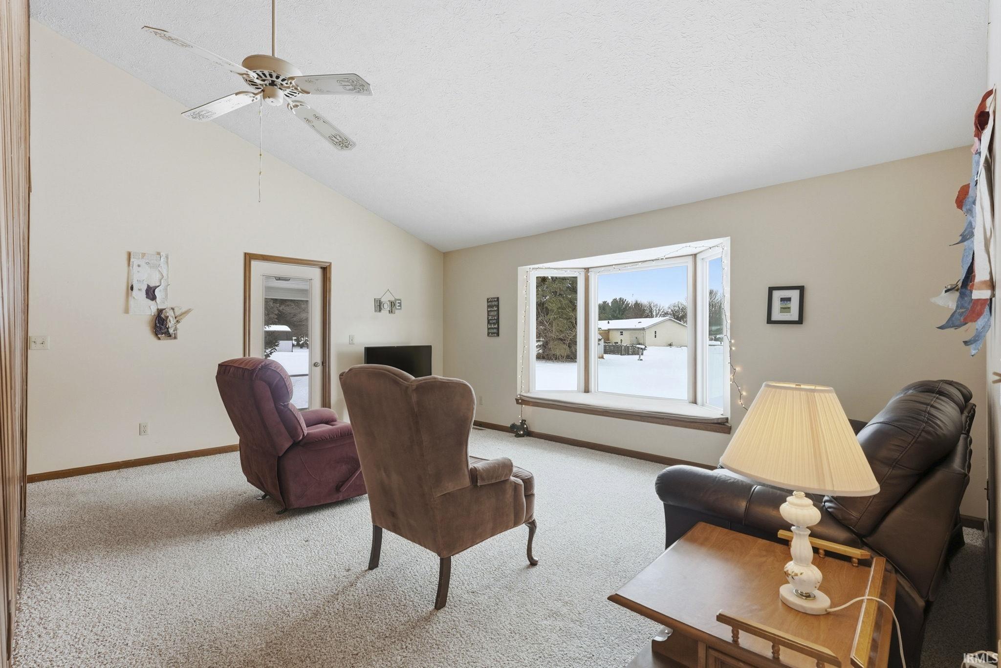 Photo 7 of 2105 Oakwood Drive