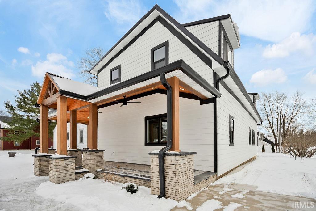 Homes for sale in Sharpsville, IN | 307 W Walnut St, Sharpsville, IN 46068 | MLS# 202603765