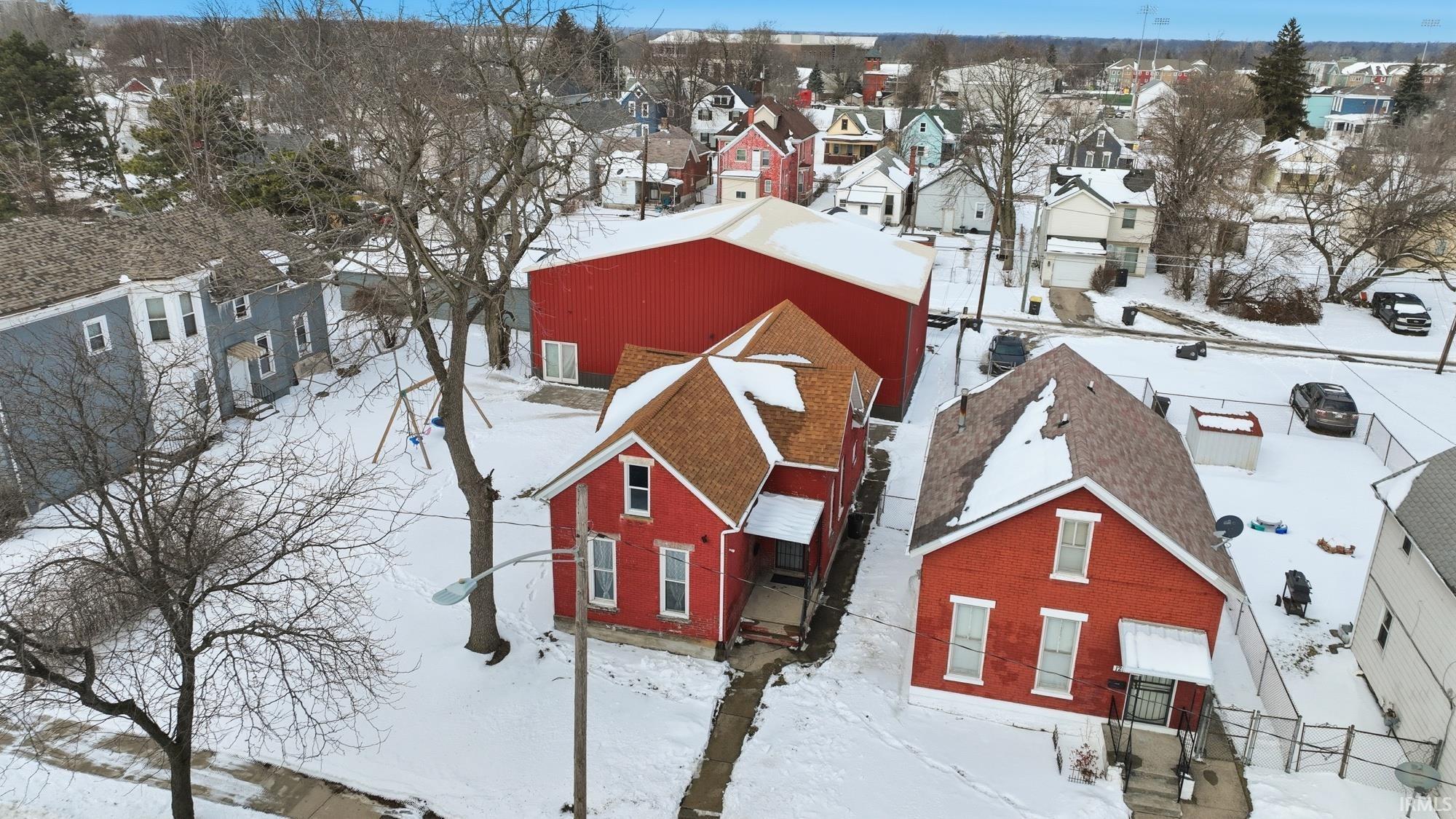 Photo 1 of 1225 E Lewis Street