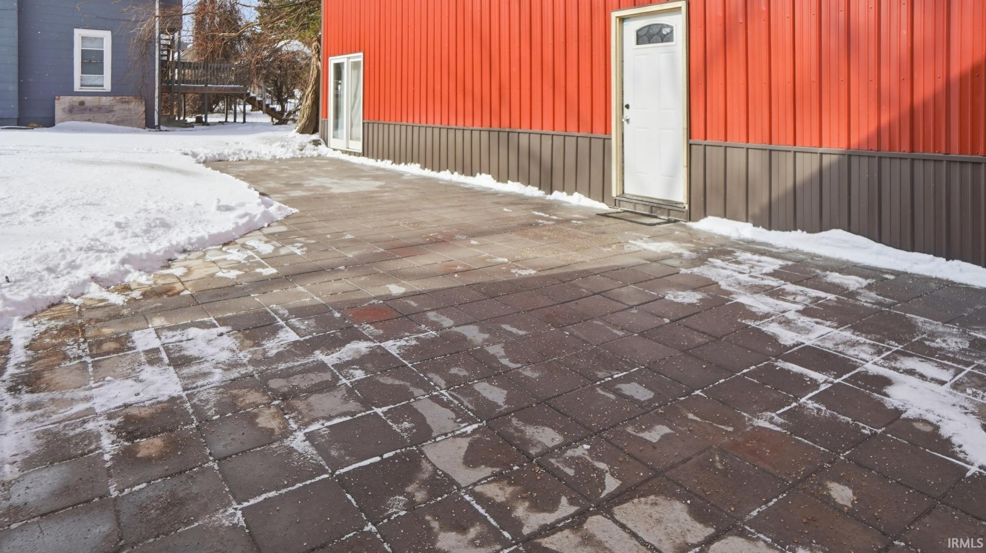 Photo 20 of 1225 E Lewis Street