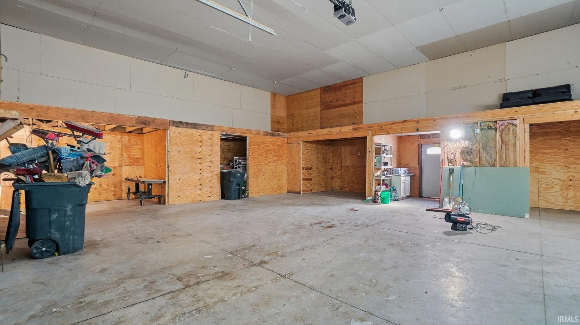 Photo 21 of 1225 E Lewis Street