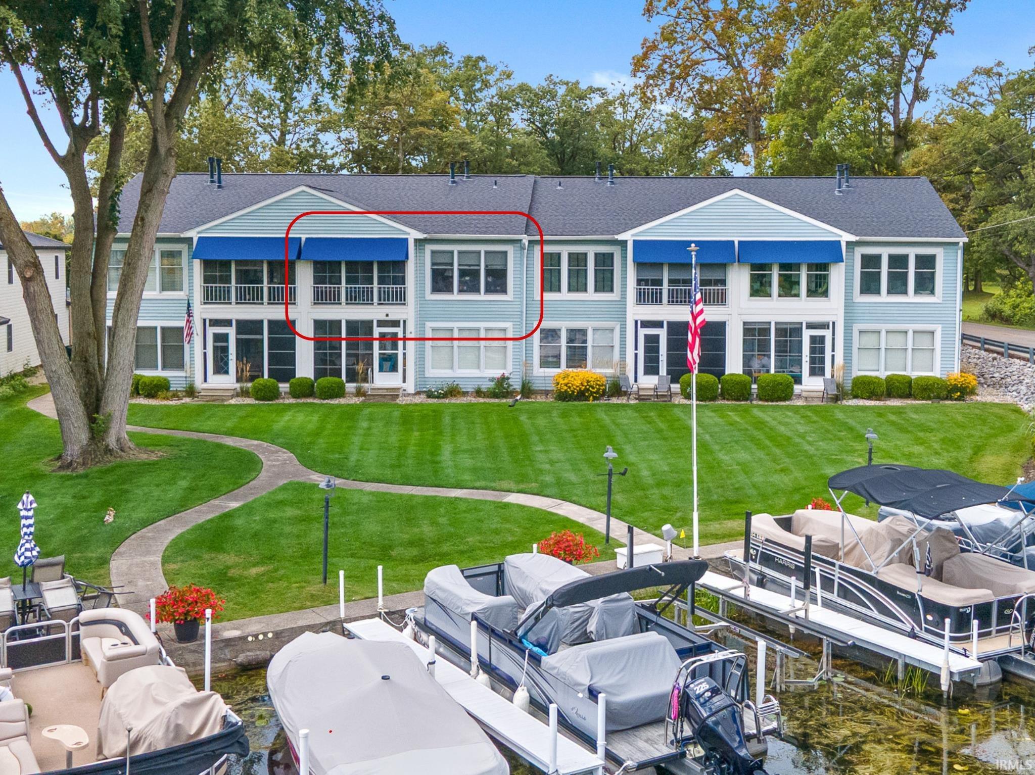 Photo 2 of 700 S Lakeside Drive