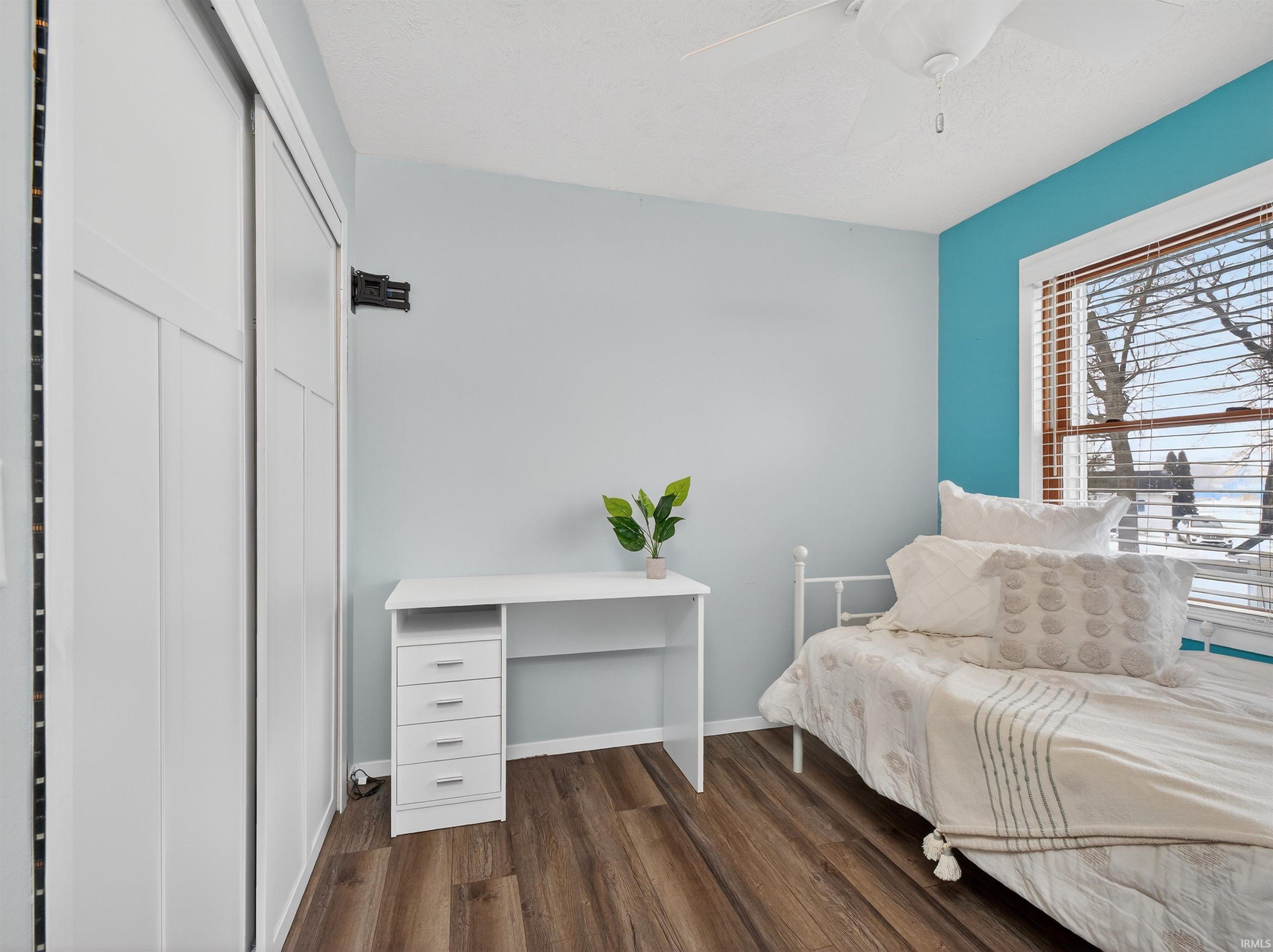 Photo 22 of 700 S Lakeside Drive