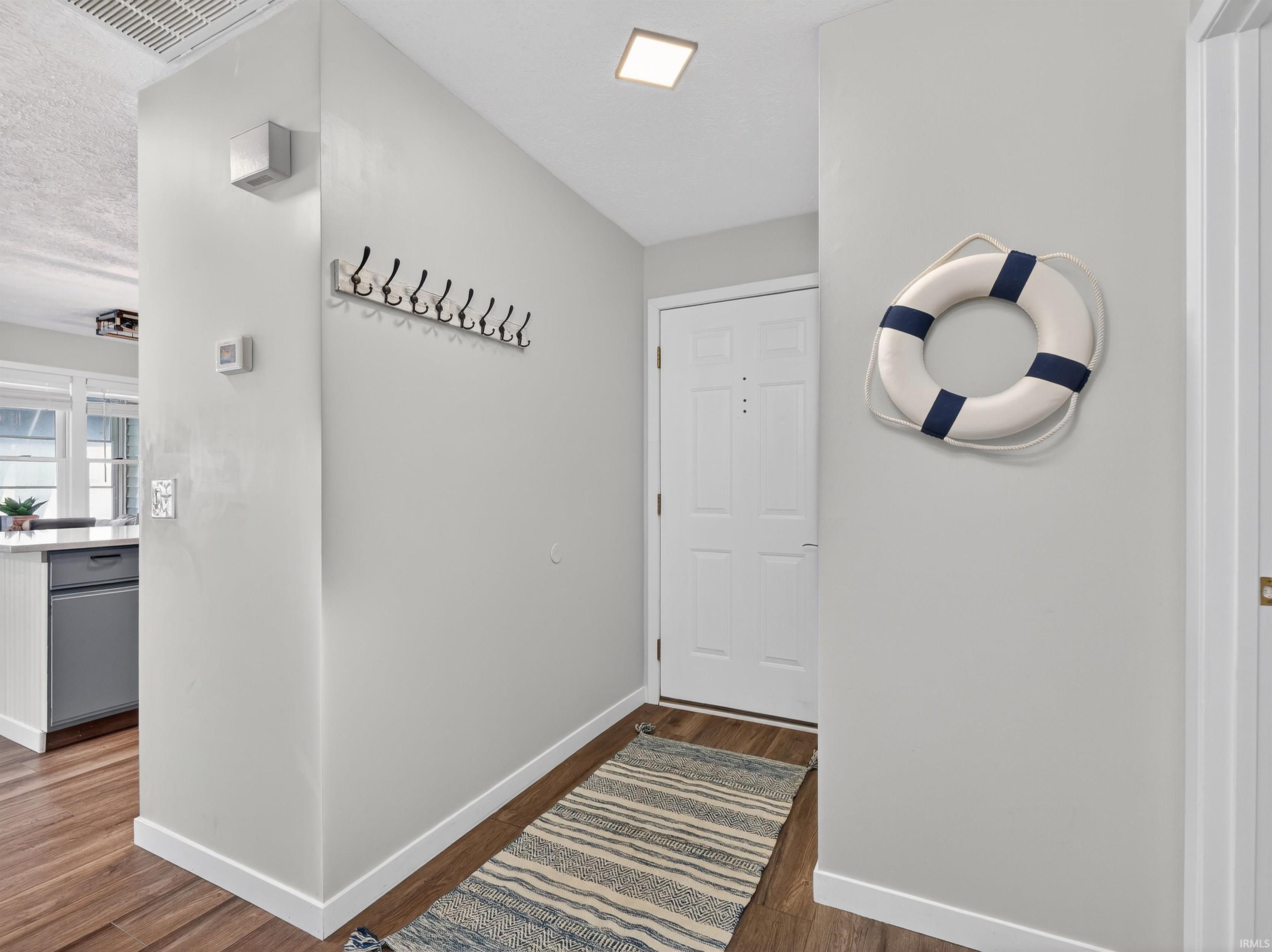 Photo 29 of 700 S Lakeside Drive