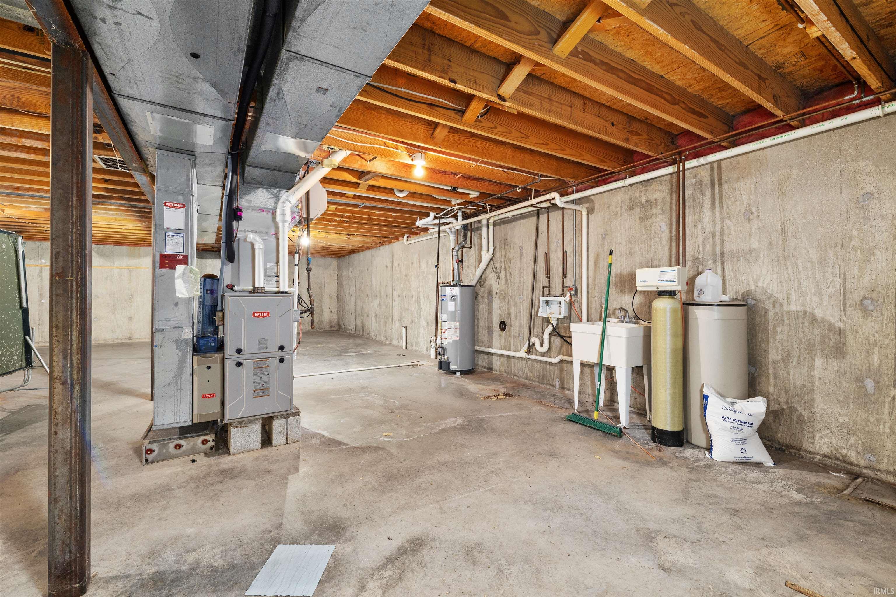 Photo 22 of 271 N McClellan Street