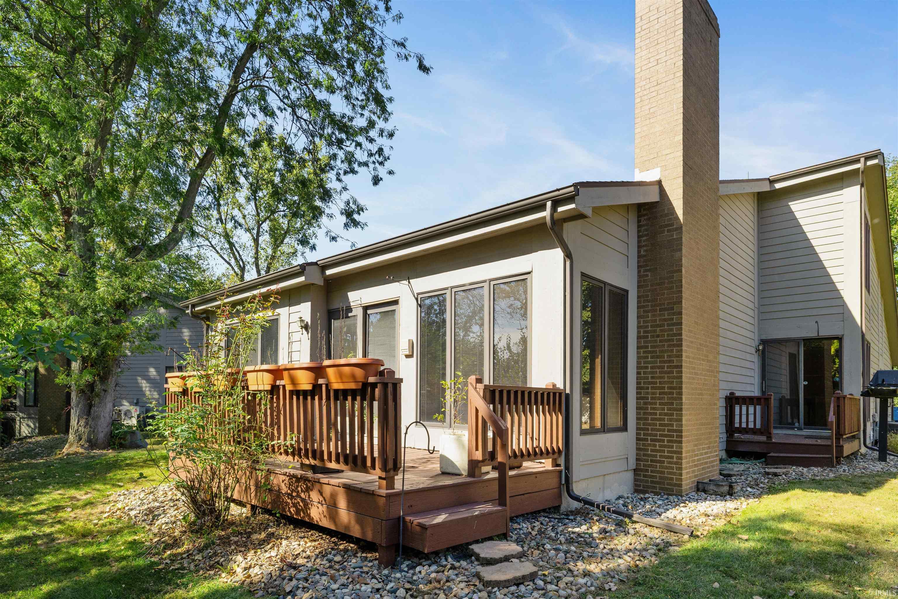 Photo 31 of 271 N McClellan Street