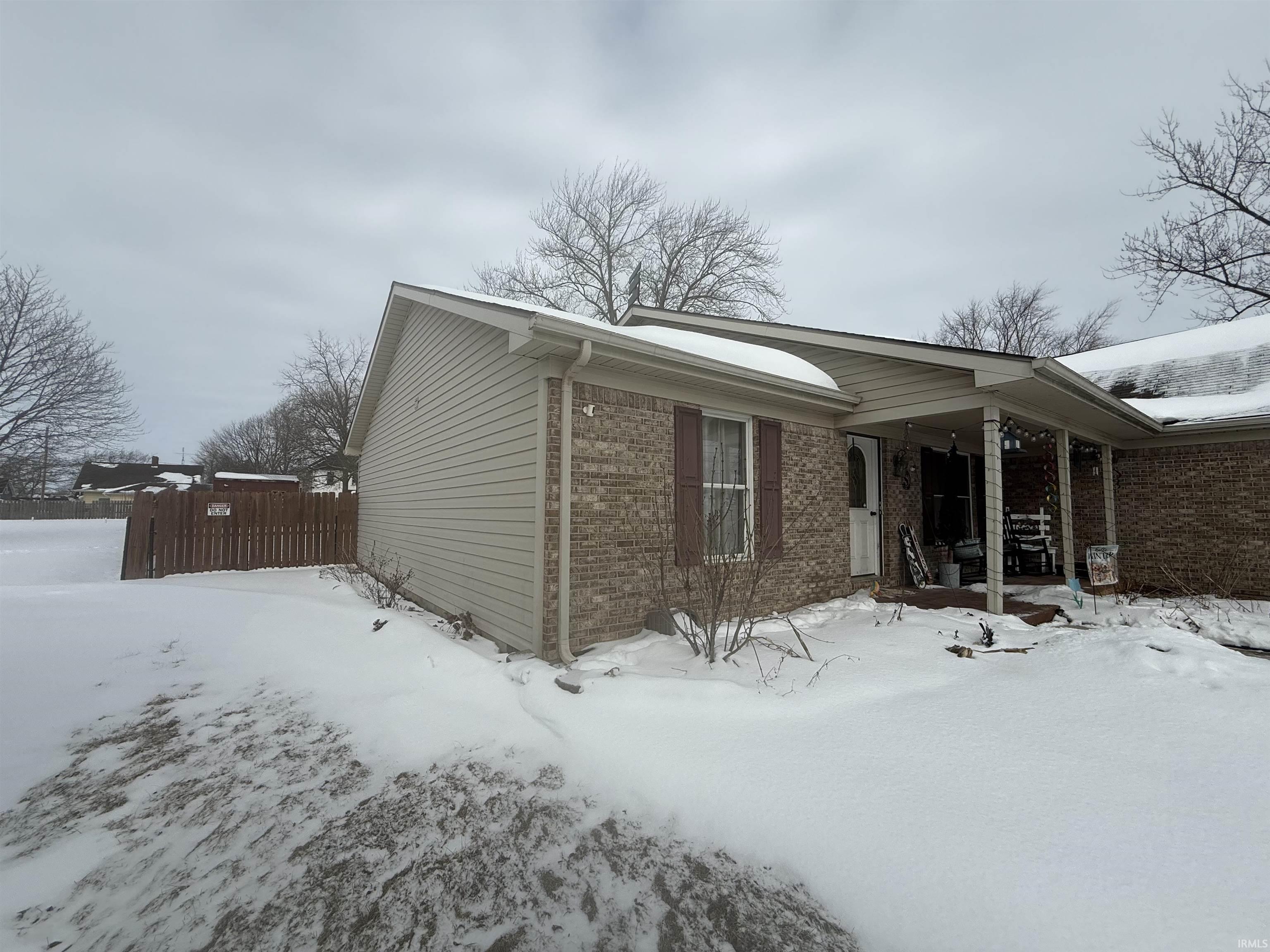 Homes for sale in Dunkirk, IN | 140 Arlington Ave, Dunkirk, IN 47336 | MLS# 202603994