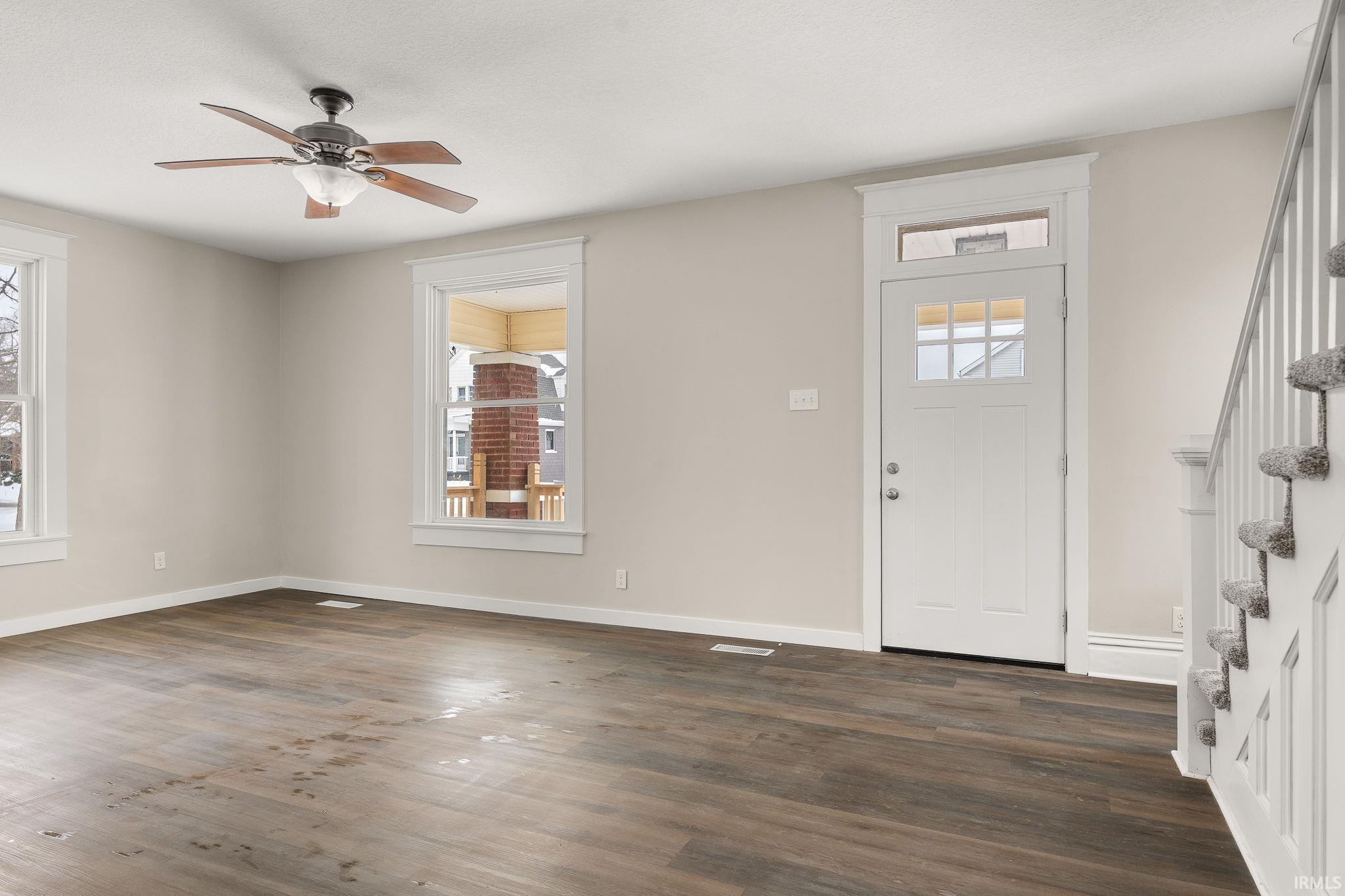 Photo 3 of 1016 Bell Avenue