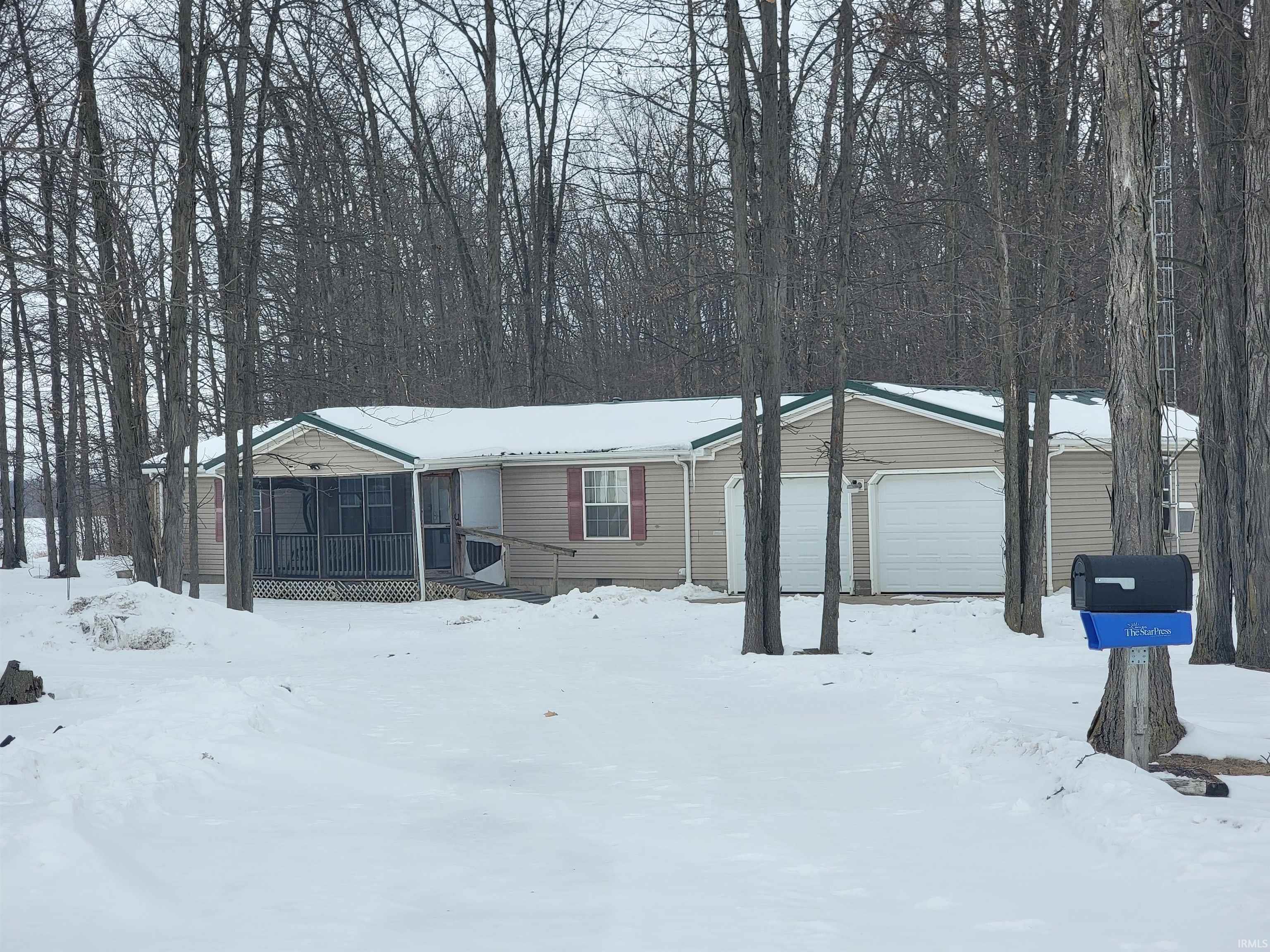 Homes for sale in Portland, IN | 906 E 450 S, Portland, IN 47371 | MLS# 202604068