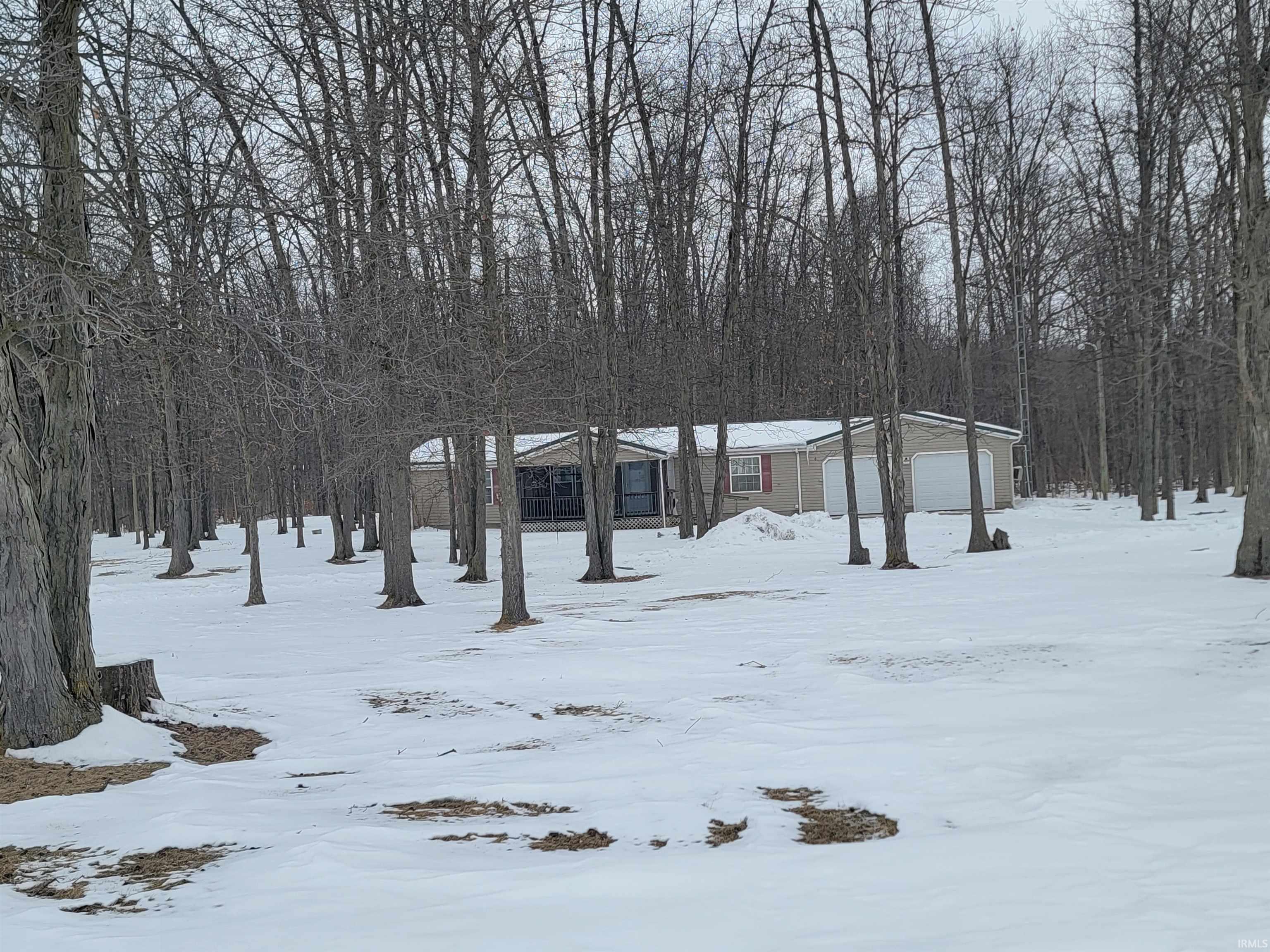 Homes for sale in Portland, IN | 906 E 450 S, Portland, IN 47371 | MLS# 202604068