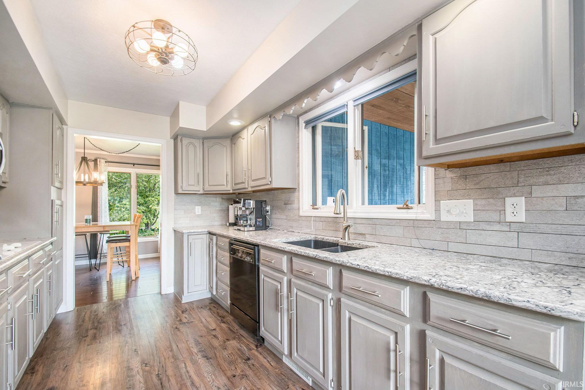 Photo 7 of 21330 Echo Lane