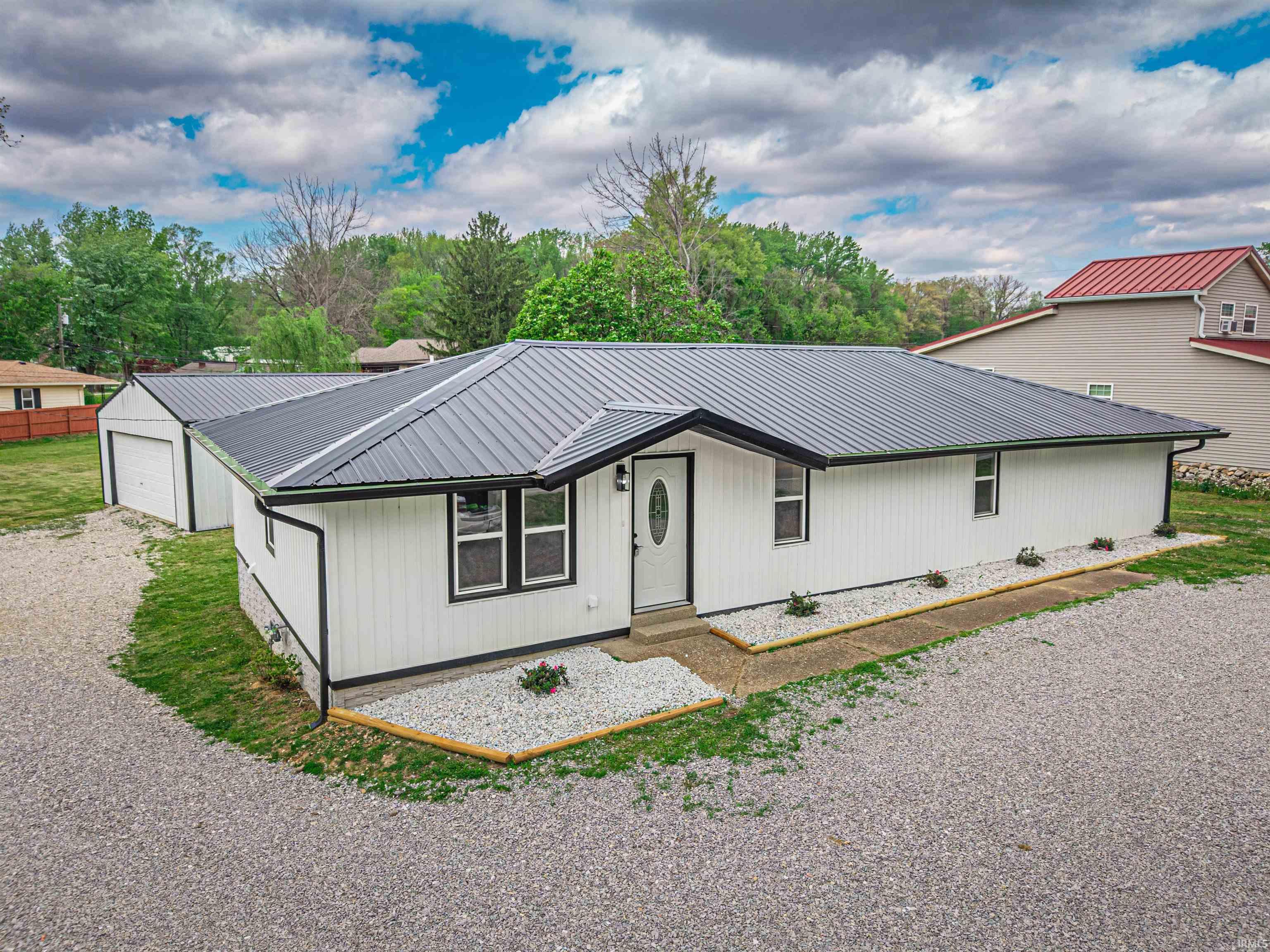 5233 State Route 261 Highway