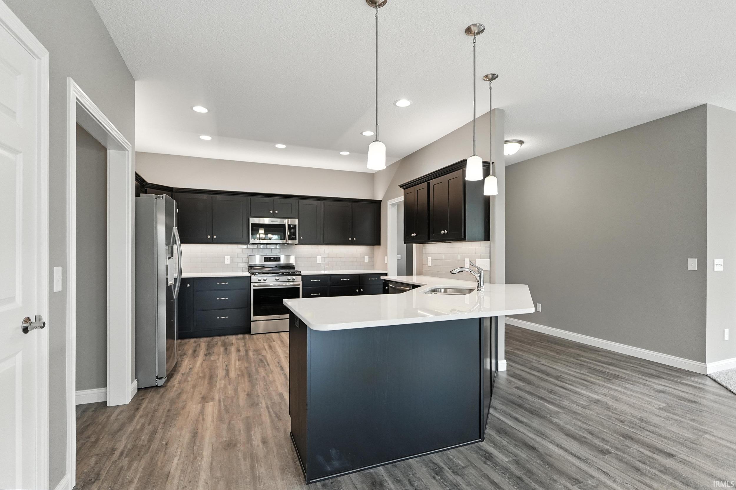 Photo 8 of 846 Koehler Place