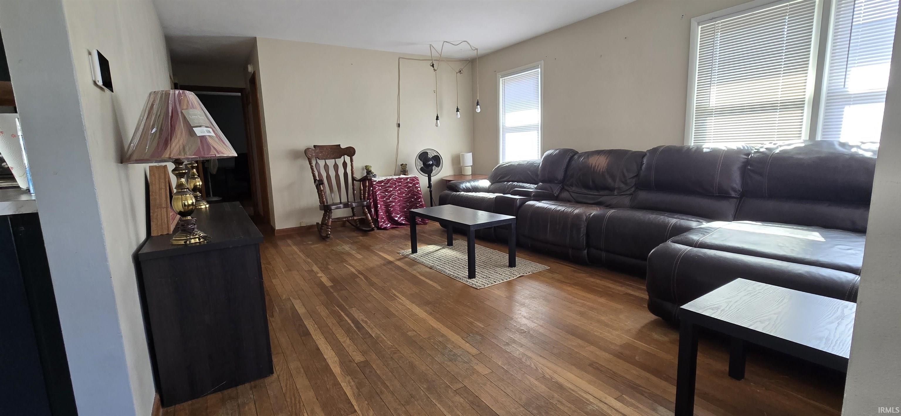 Photo 6 of 303 N Sycamore Street