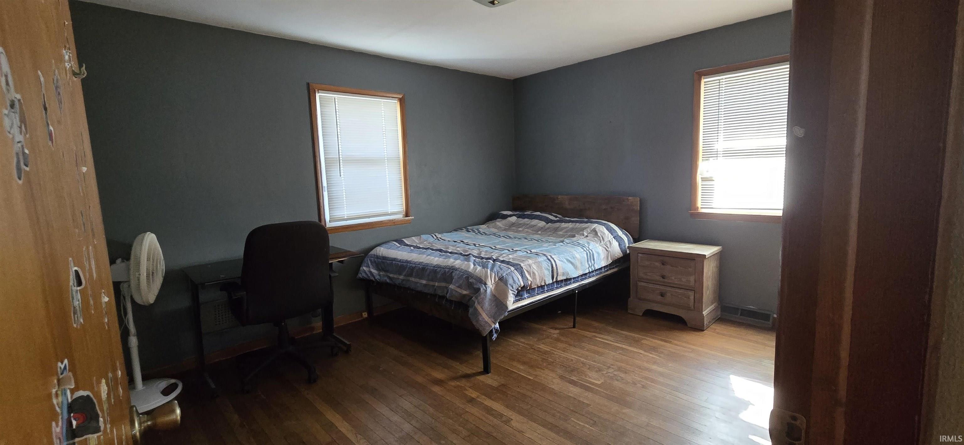 Photo 8 of 303 N Sycamore Street