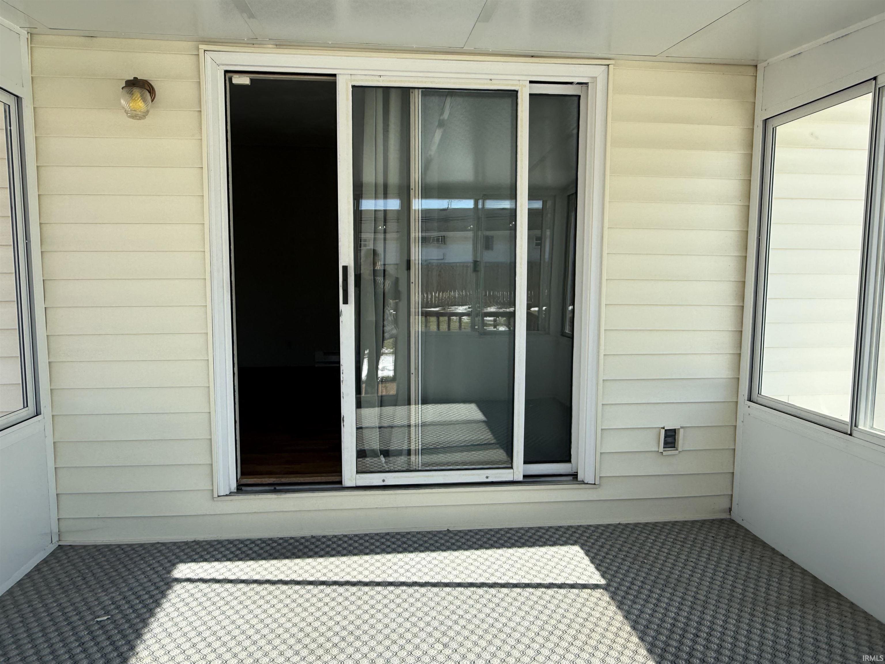 Homes for sale in Hartford City, IN | 303 Meadow Lane Lane, Hartford City, IN 47348 | MLS# 202604342