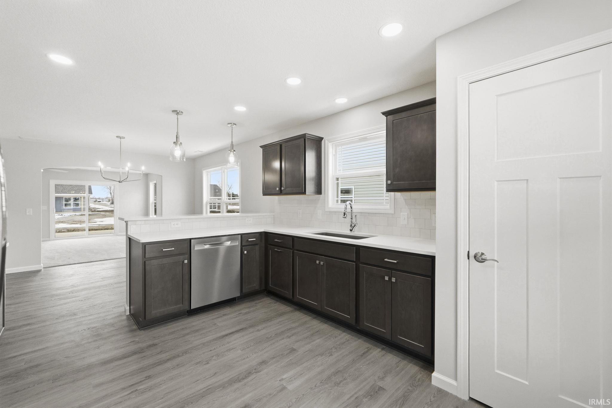 Photo 10 of 303 Latigo Lane