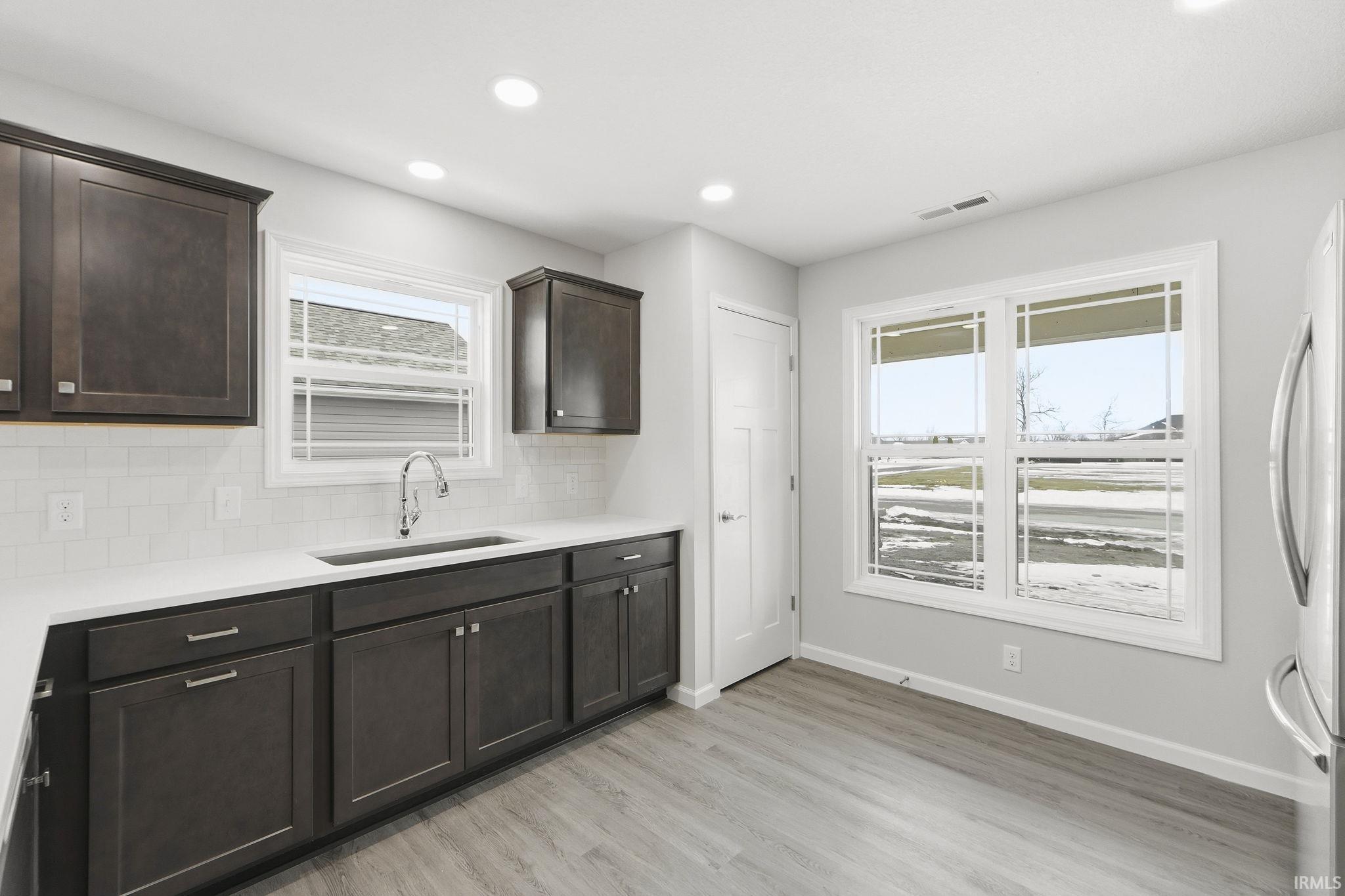 Photo 11 of 303 Latigo Lane