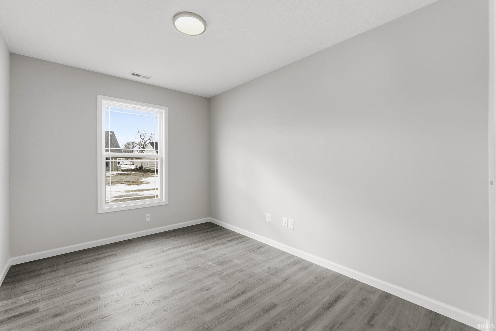 Photo 17 of 303 Latigo Lane