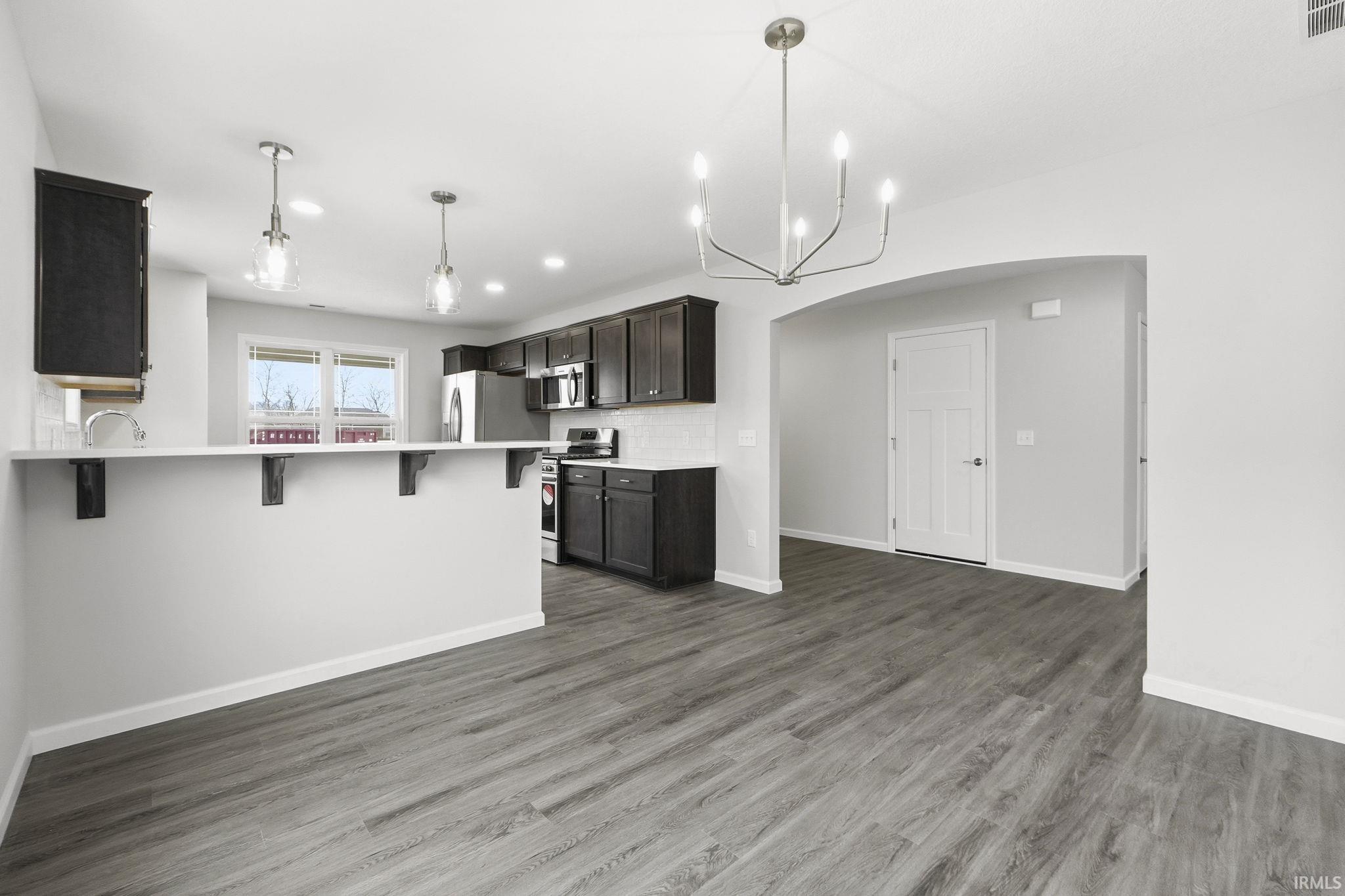 Photo 5 of 303 Latigo Lane