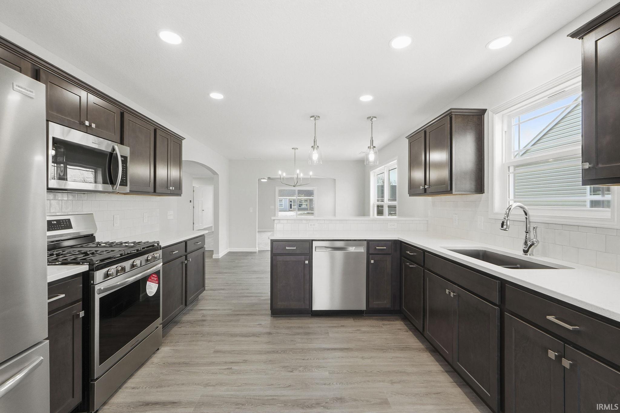 Photo 6 of 303 Latigo Lane