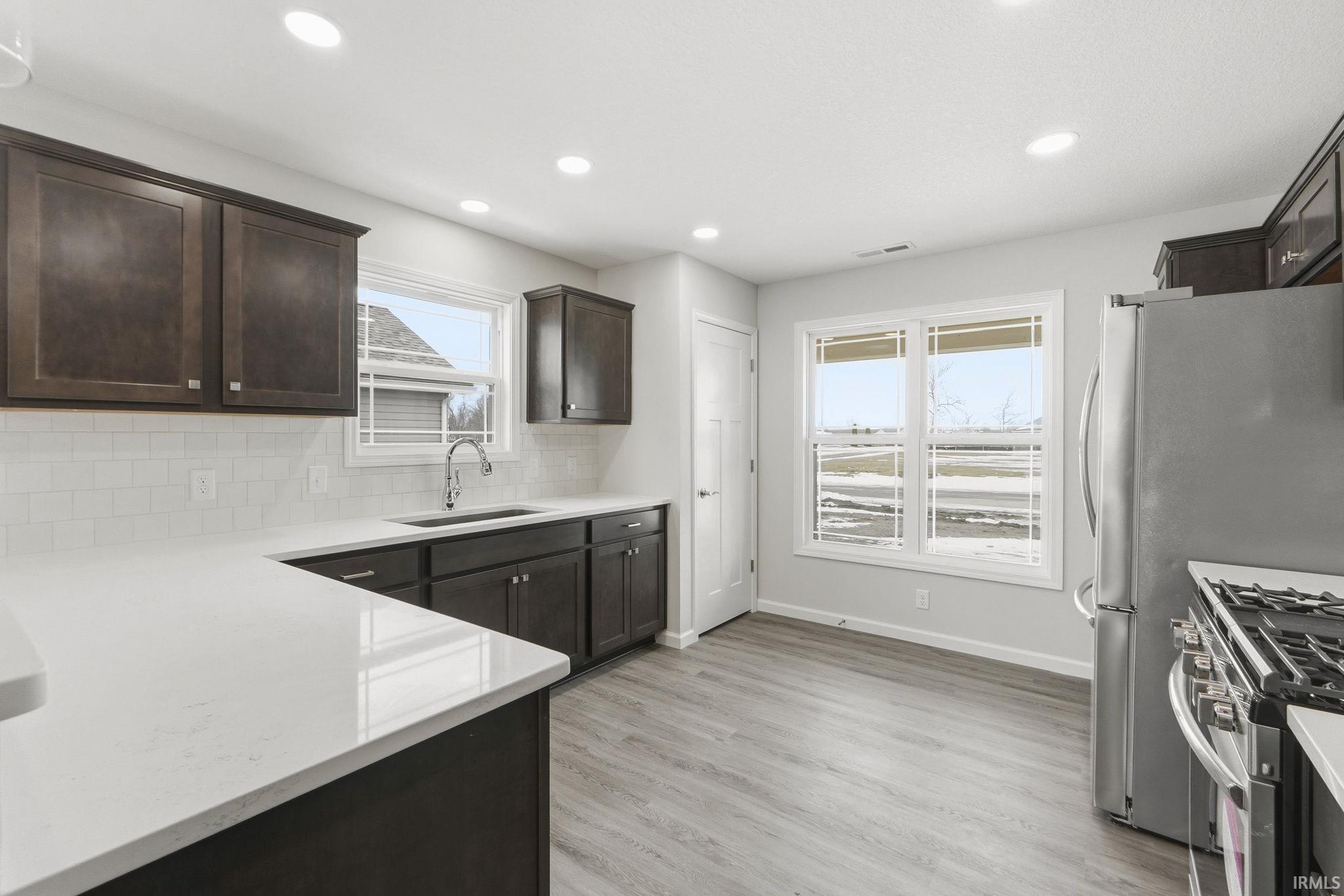 Photo 7 of 303 Latigo Lane