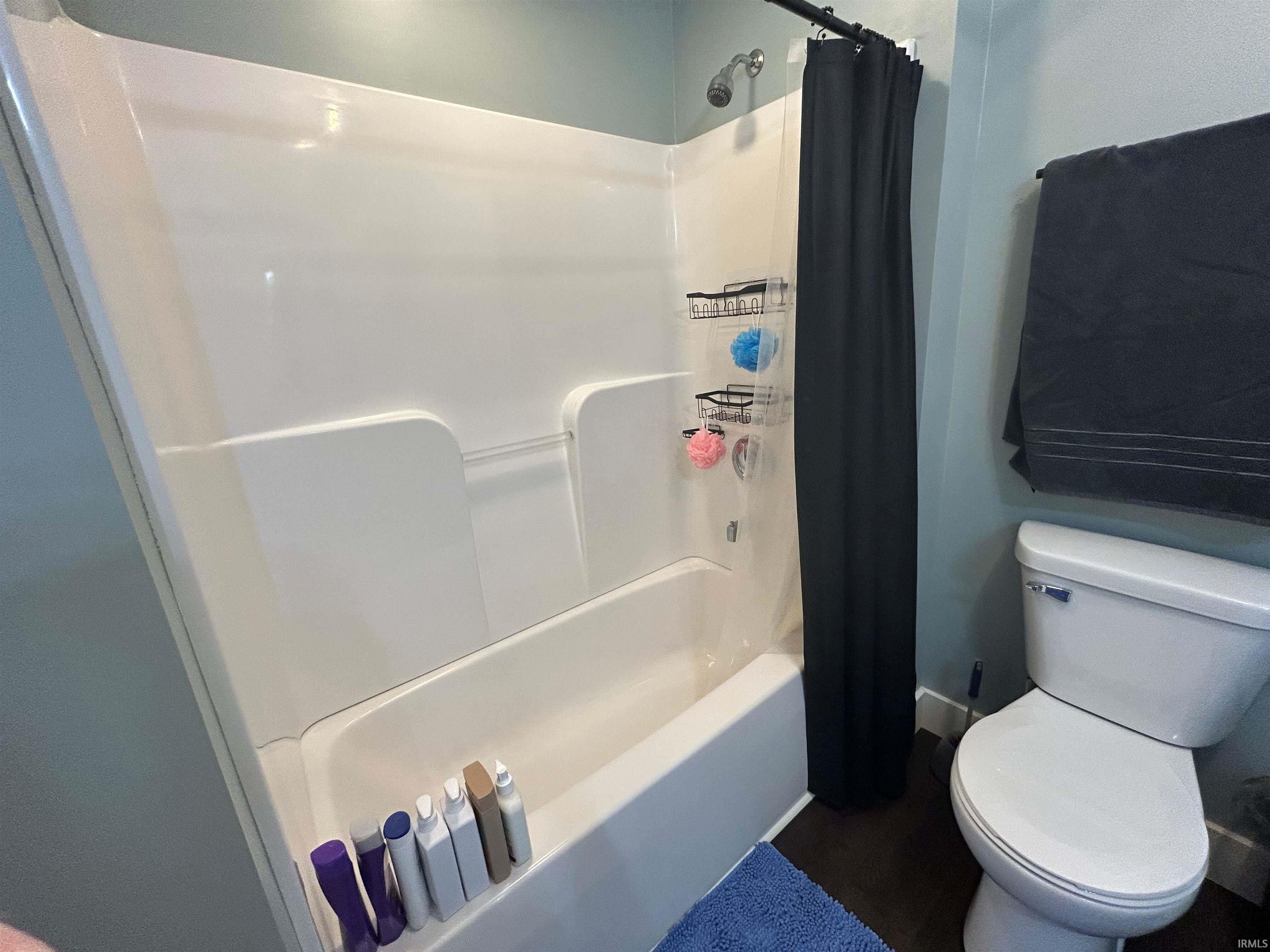 Homes for sale in La Fontaine, IN | 3 Mason St, La Fontaine, IN 46940 | MLS# 202604444