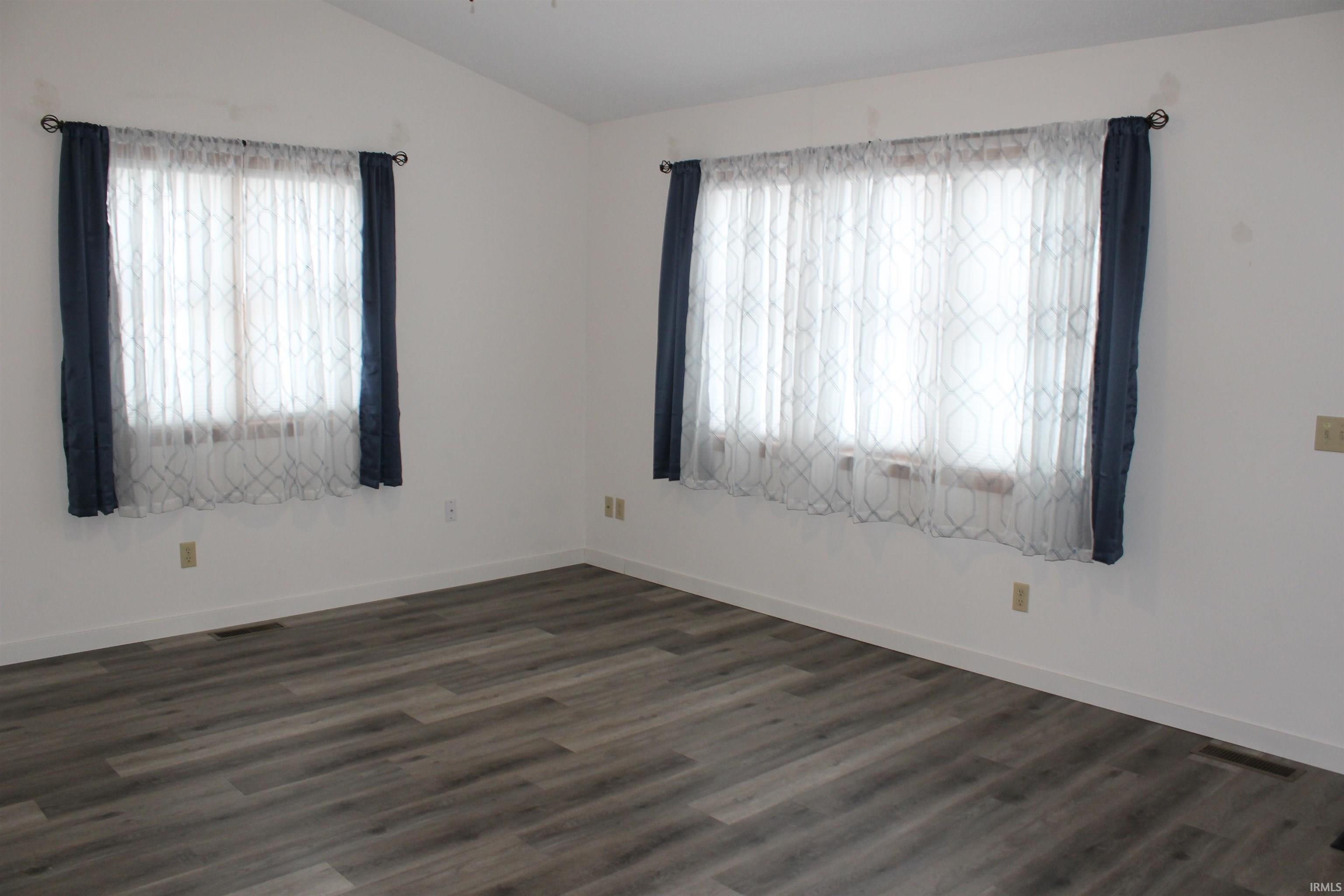 Photo 3 of 700 Apple Hill Way