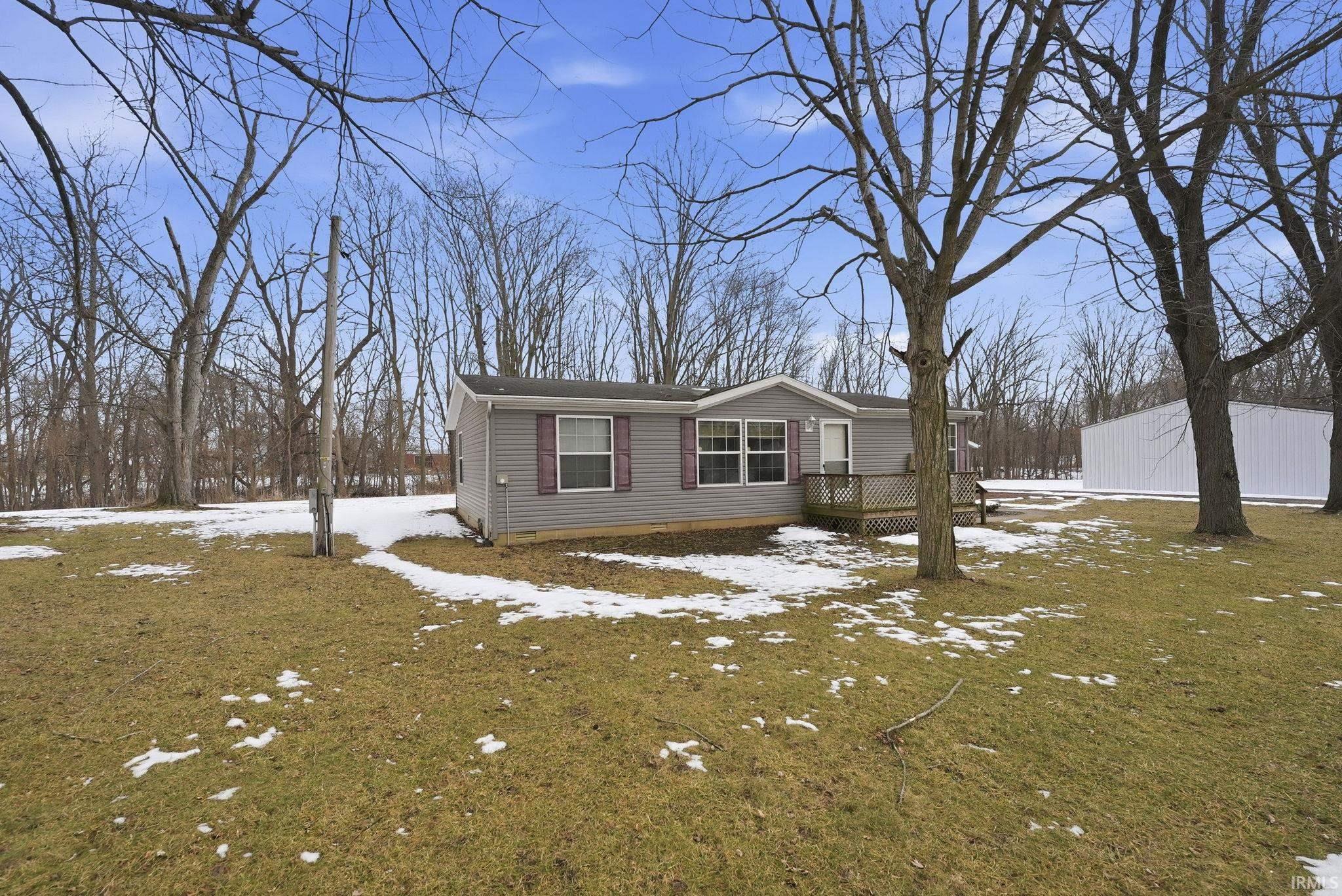 Photo 4 of 619 E 6th Street