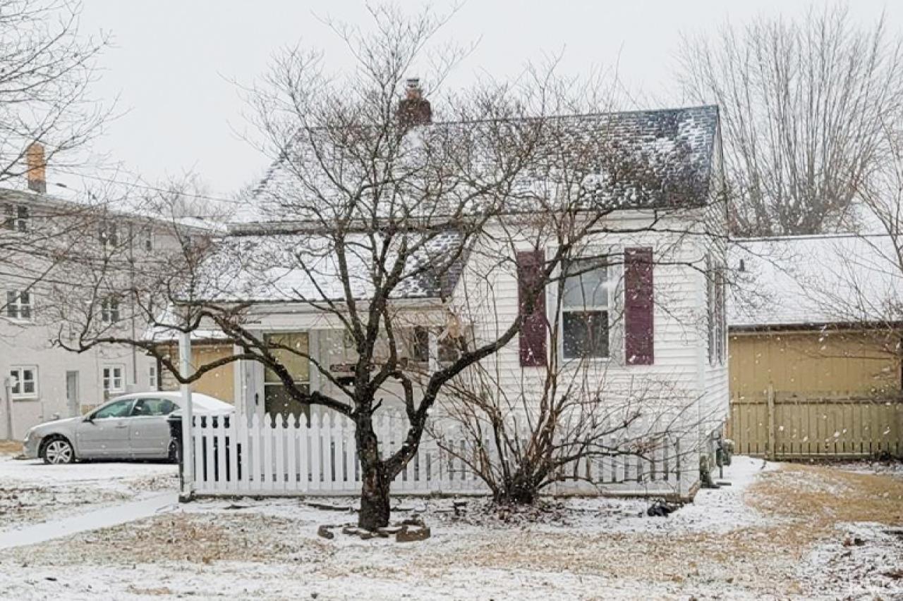 Homes for sale in Anderson, IN | 1111 E 7th Street, Anderson, IN 46012 | MLS# 202604539