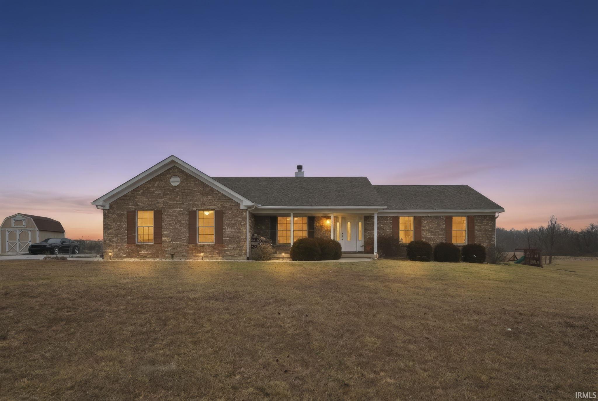 Homes for sale in Hartford City, IN | 9 Lakeview Ct, Hartford City, IN 47348 | MLS# 202604654